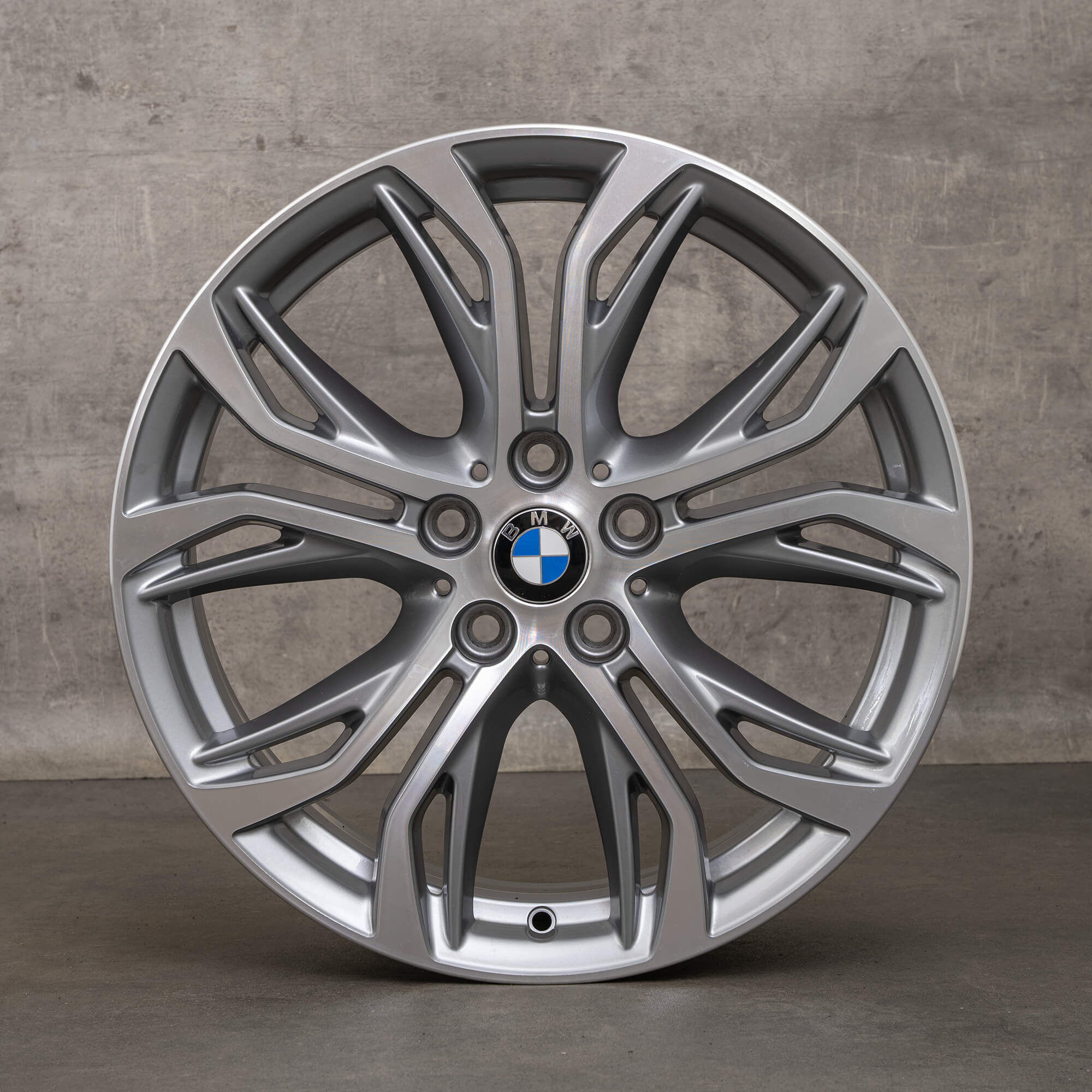 BMW X1 F48 X2 F39 18 inç jantlar stil 566 alüminyum 6856067 ferrik gri