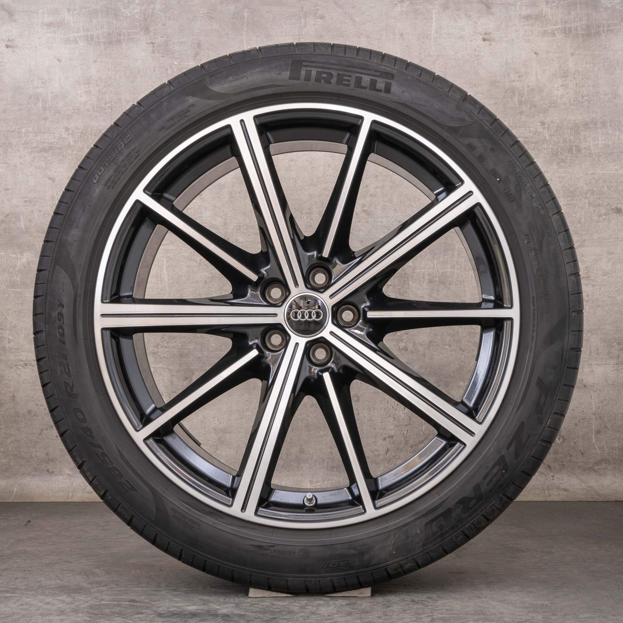 Alkuperäiset Audi Q7 SQ7 vanteet 21 tuuman 4M kesäpyörät 4M0601025CC graniitti kiillotettu