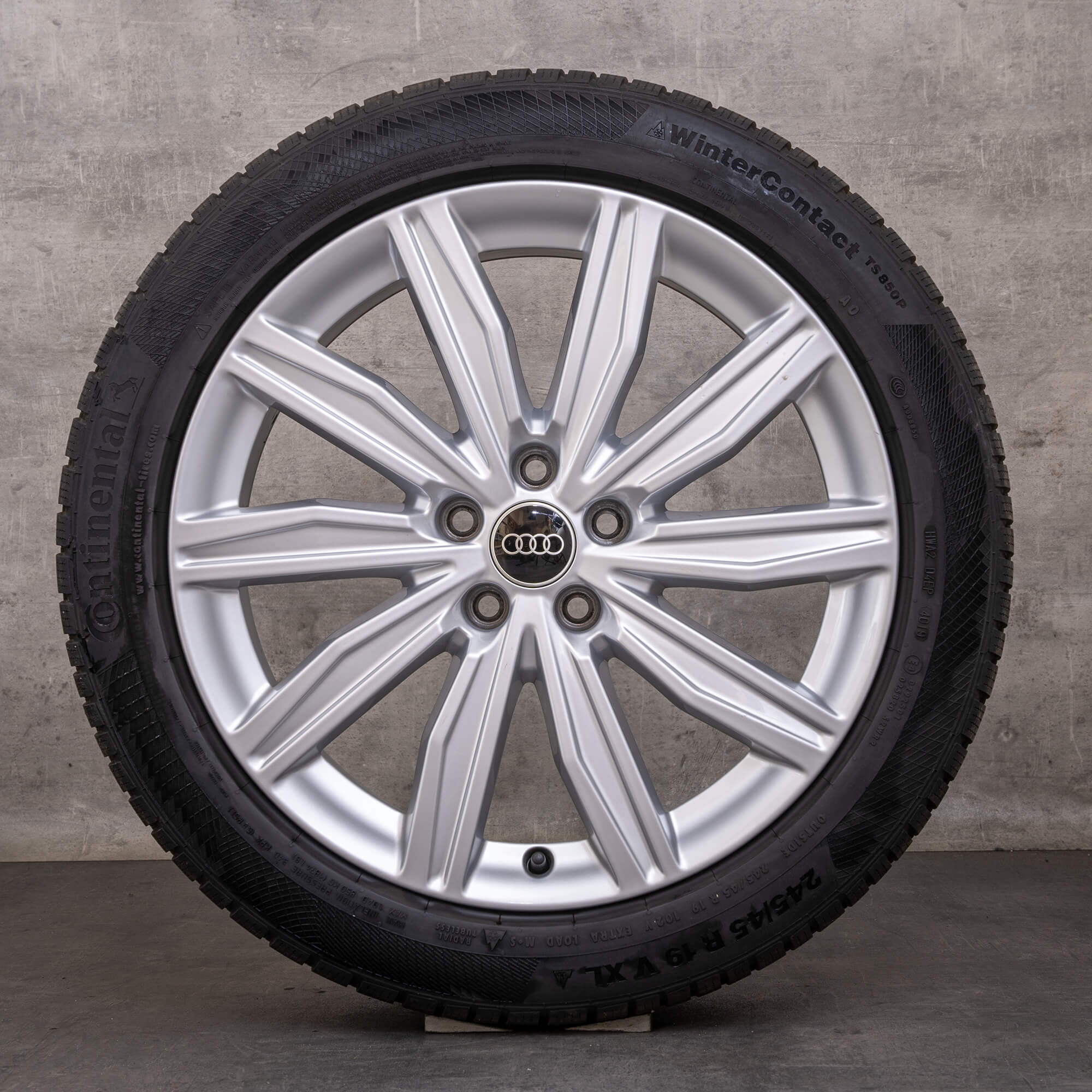 Original Audi A6 S6 jante vară 19 inch 4K C8 4K0601025M design dinamic argint lucios