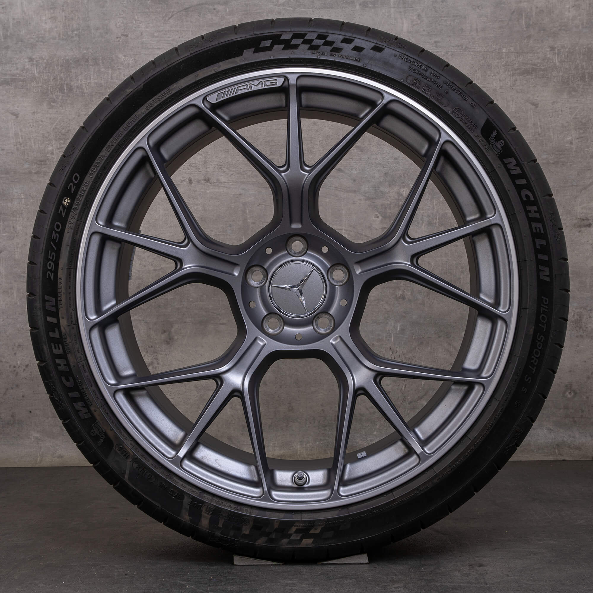 Oem Mercedes Benz CLE 53 AMG pneus hiver jantes 20 pouces C236 A236 A2364013100 A2364013200 himalaya grey mat poli
