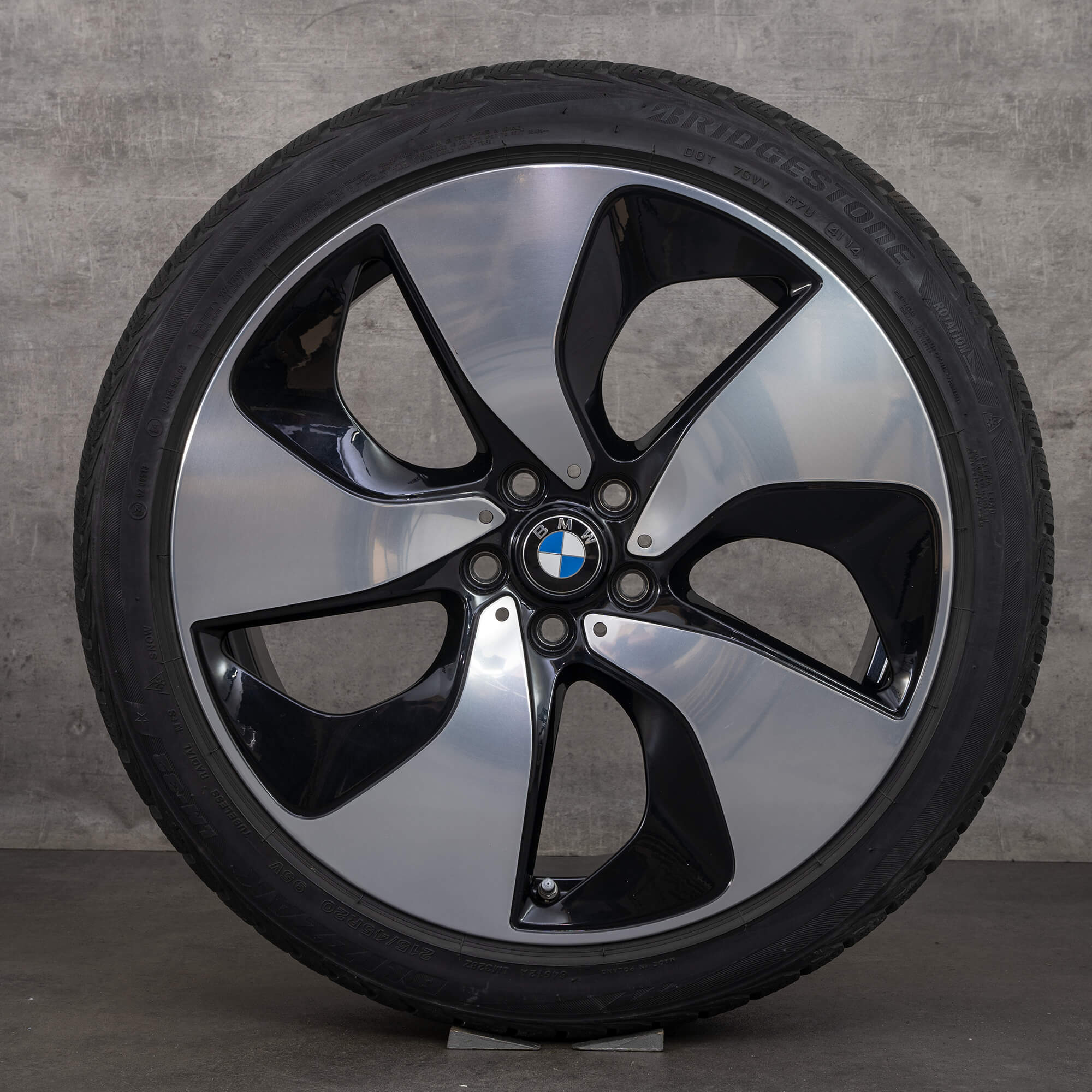 BMW i8 I12 I15 winterbanden wintervelgen styling 444 20 inch velgen 7 mm