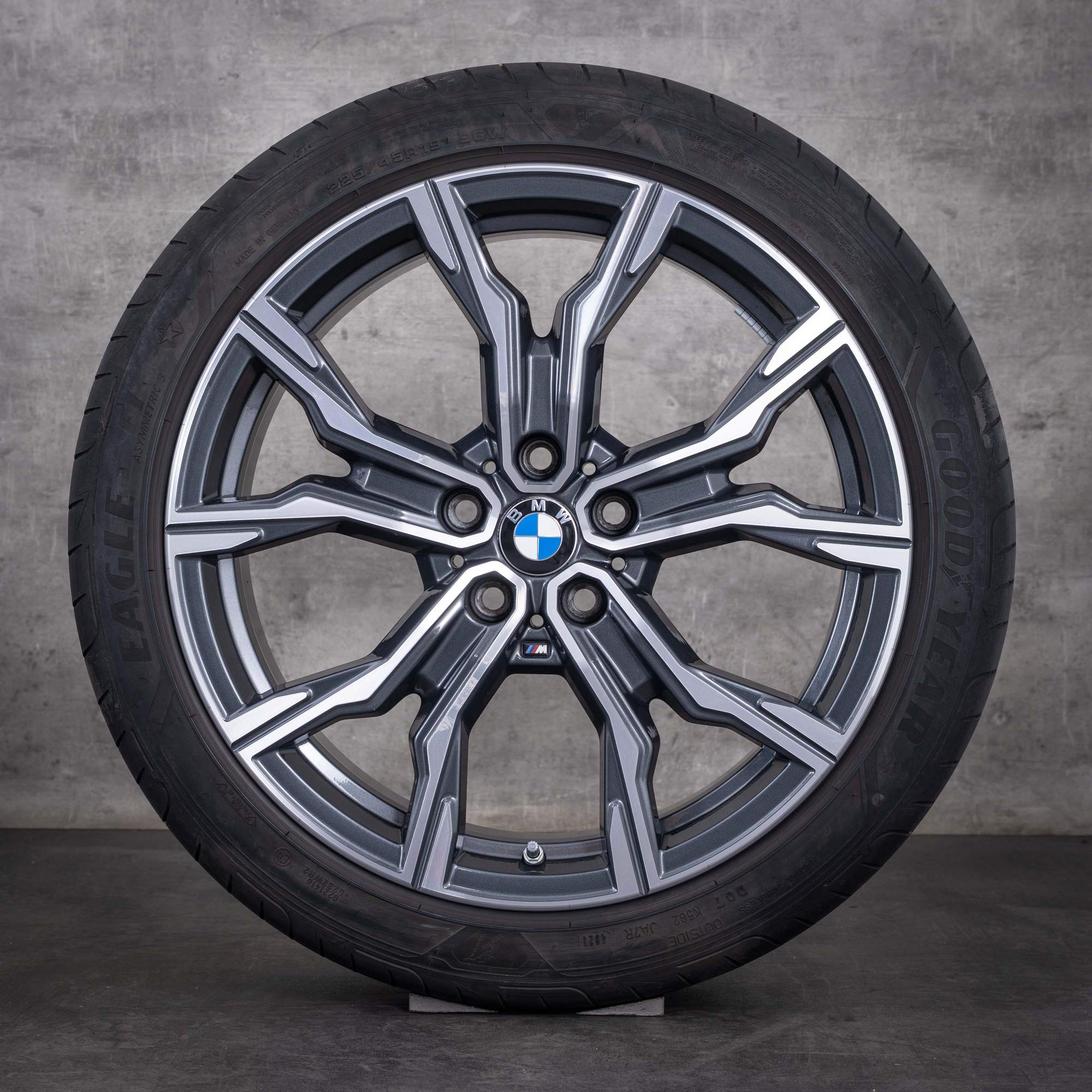 Original BMW X1 X2 Sommerräder 19 Zoll F48 F39 Felgen Styling 816 M 8092163 orbit grey glanzgedreht