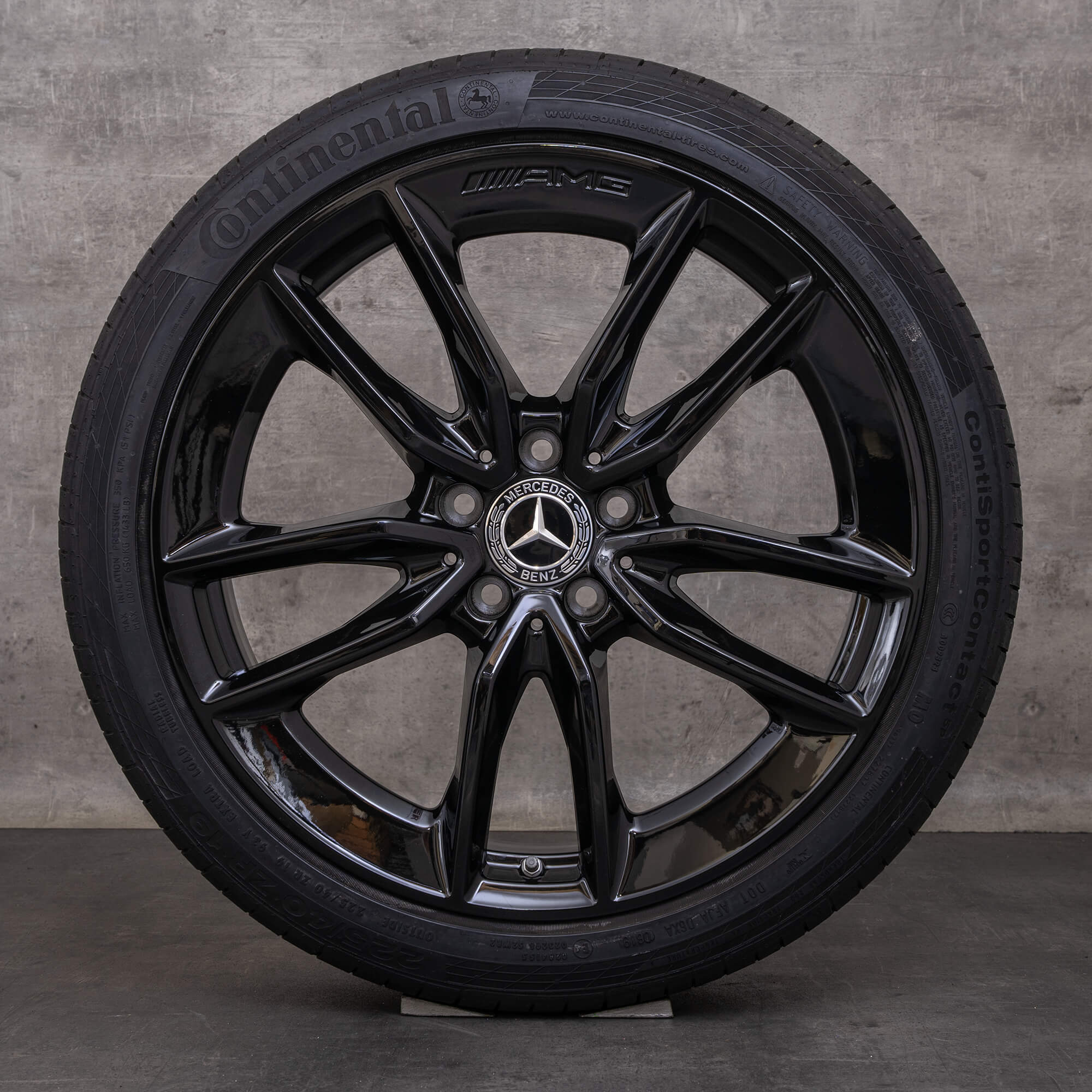 Alkuperäiset Mercedes Benz C-sarjan C43 AMG talvirenkaat 19 tuuman W205 S205 C205 A205 vanteet A2054010701 A2054010801 musta kiiltävä