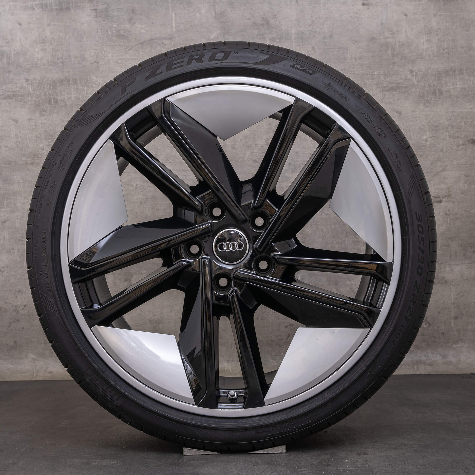 Original Audi e-tron GT & RS Felgen 21 Zoll 4J Sommerreifen 4J3601025AC 4J3601025AD