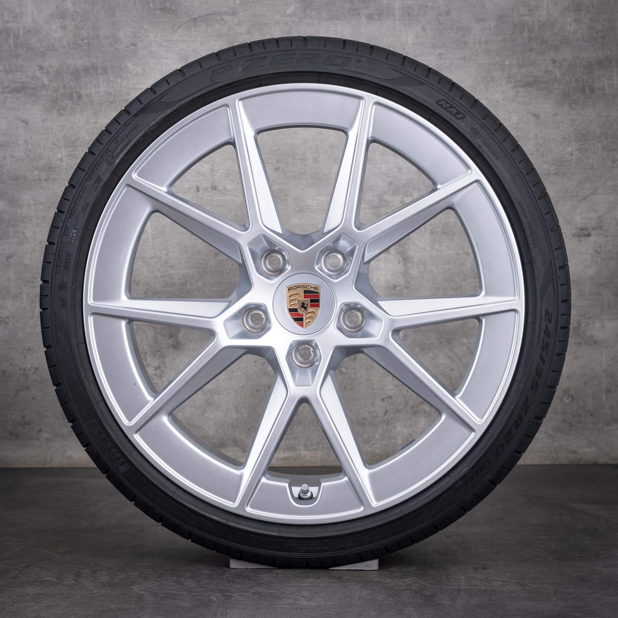 Original Porsche 911 Felgen 20 21 Zoll 992 II Facelift Carrera S Design GTS C4 C2 Sommerräder 992601025BJ 992601025BK silber