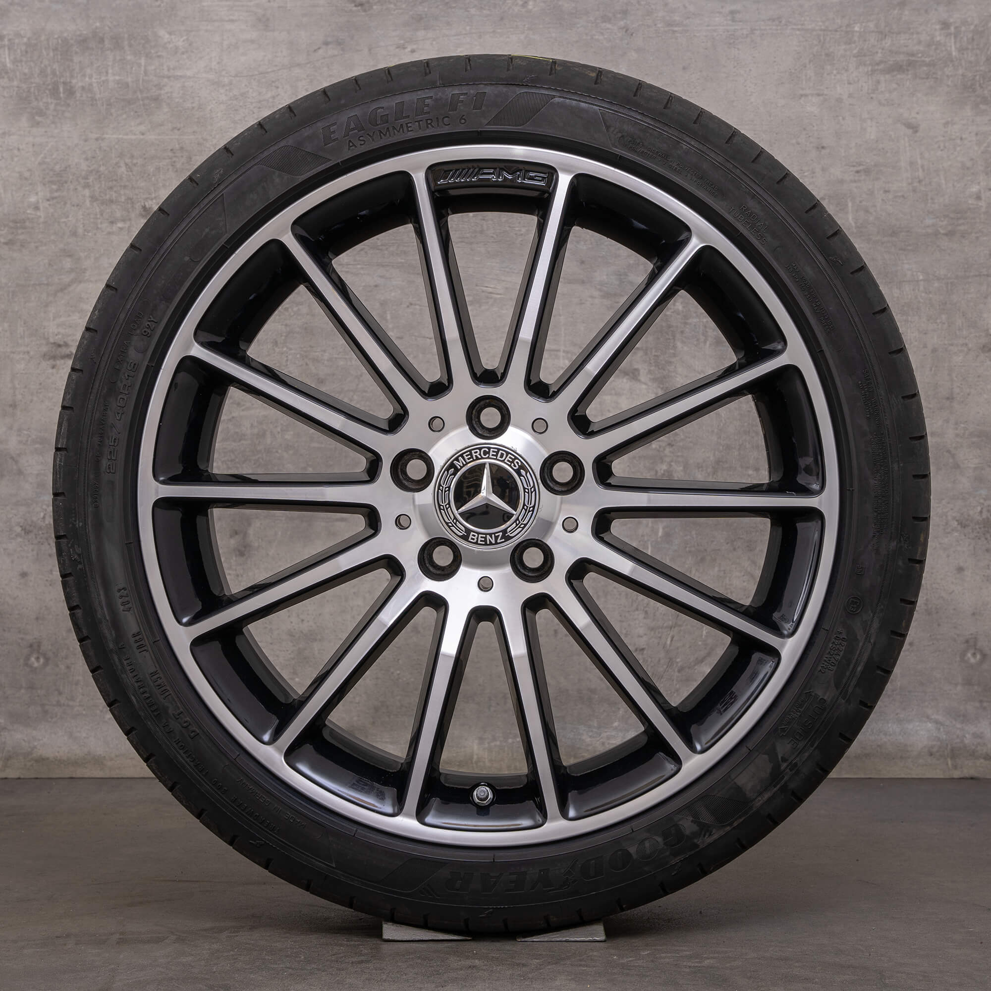 Originele Mercedes A B Klasse CLA AMG wielen 18 inch W176 W246 C117 X117 zomerwielen A1764010200 zwart glanzend gedraaid