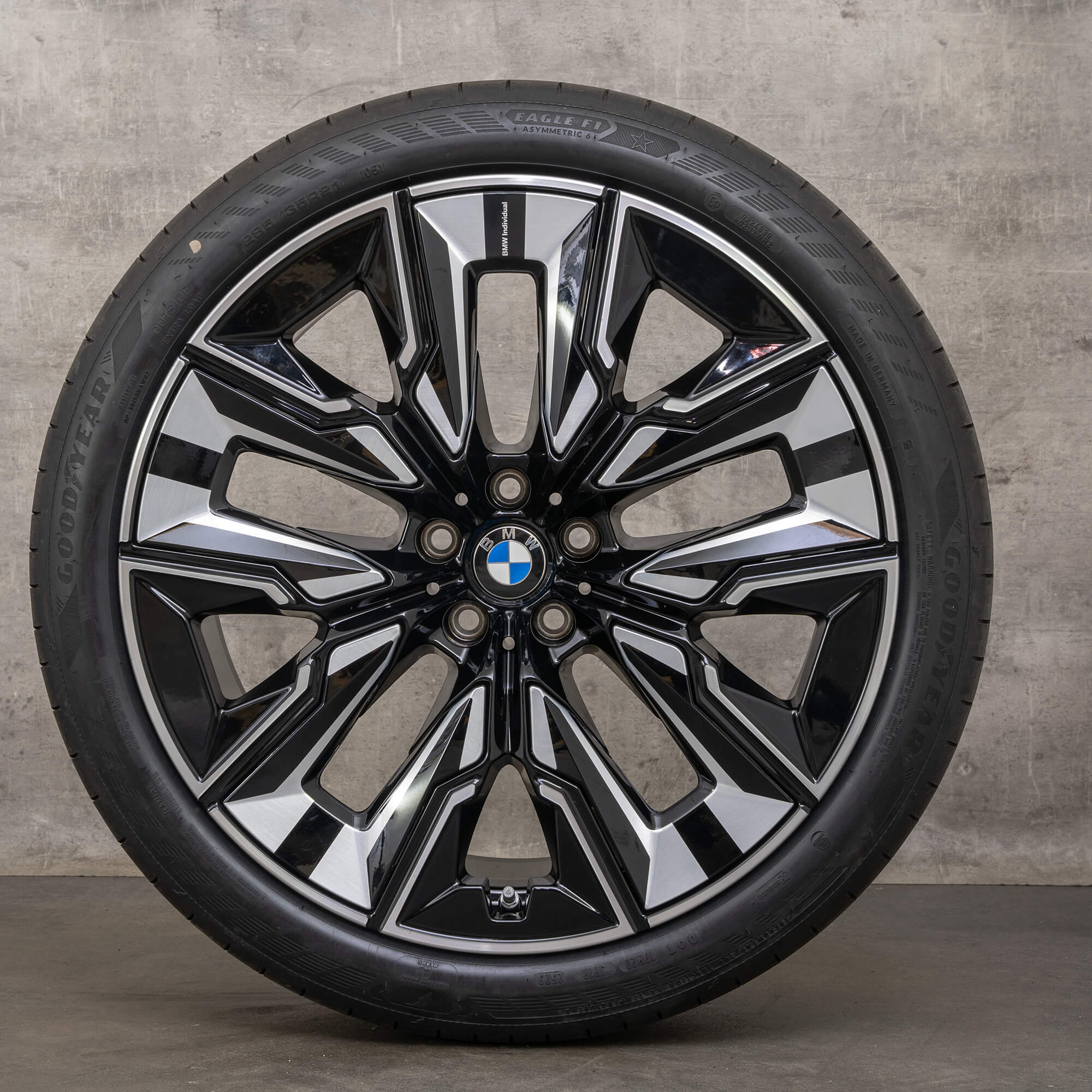 Original BMW 7er & i7 Sommerräder 21 Zoll G70 Felgen Styling 910i 5A6F119 5A6F120 schwarz glanzgedreht