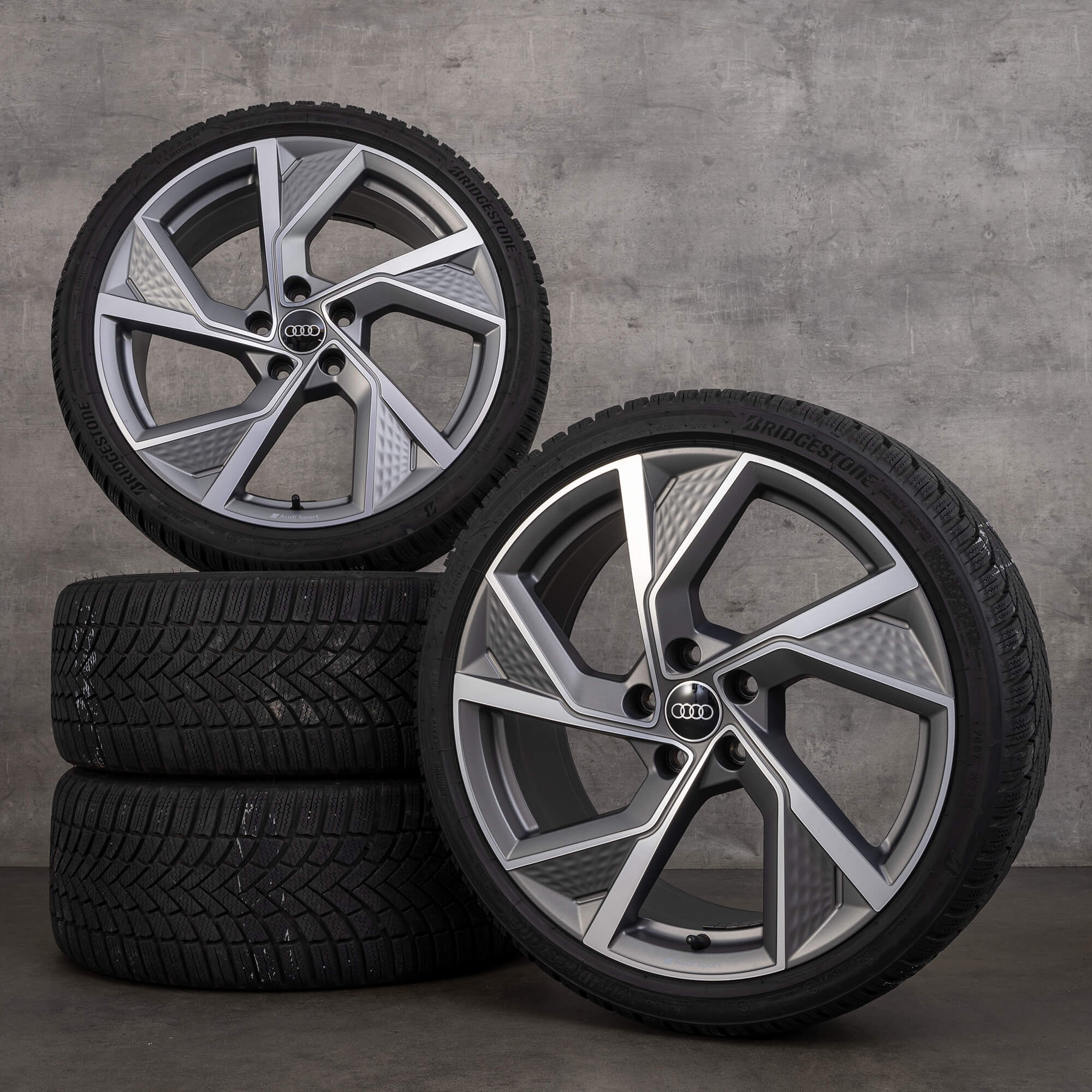 Original Audi A3 S3 Winterräder 19 Zoll 8Y 8V Felgen 8Y0601025Q anthrazit matt glanzgedreht