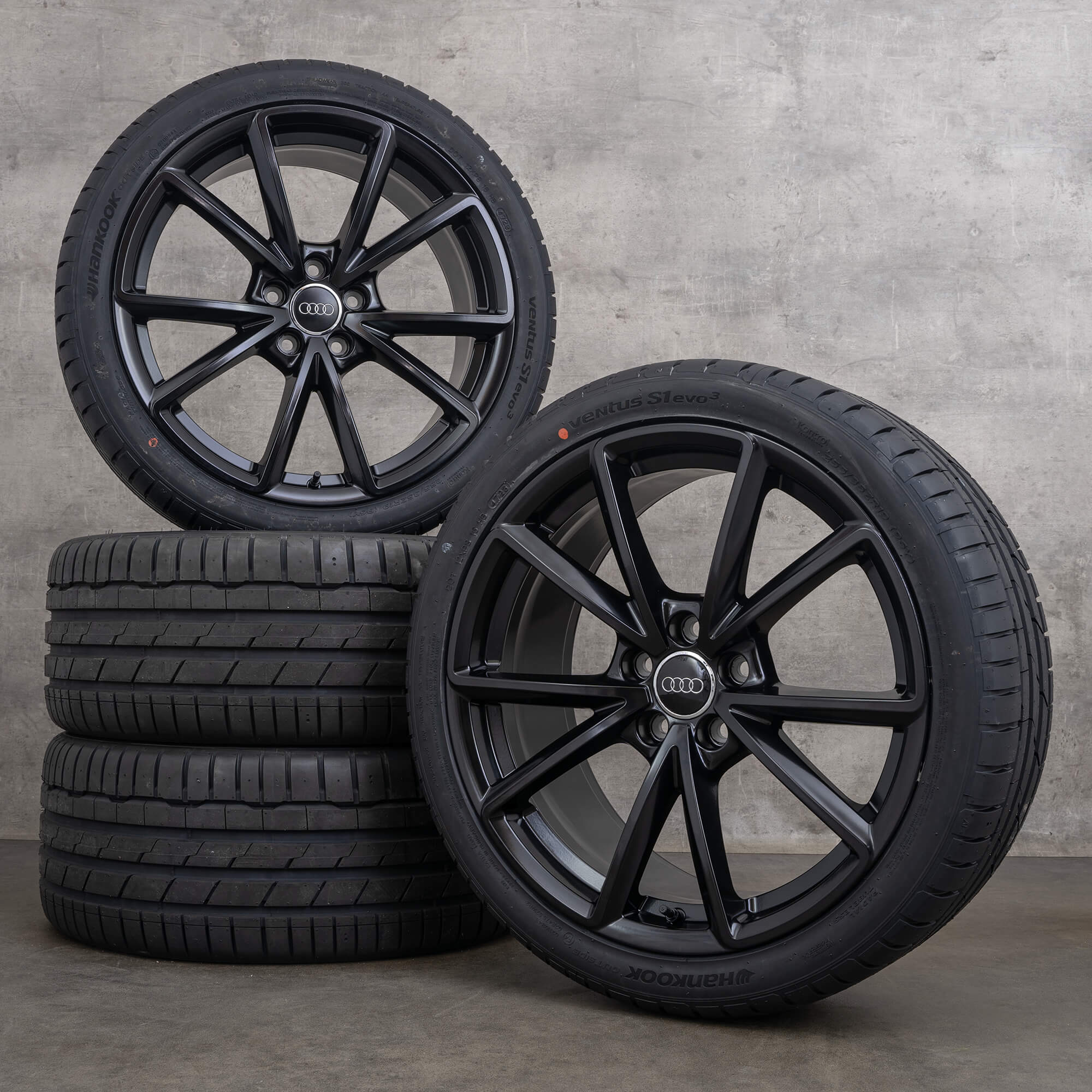 Original Audi A4 S4 Felgen 19 Zoll B8 8K Sommerräder 8K0601025CT schwarz matt