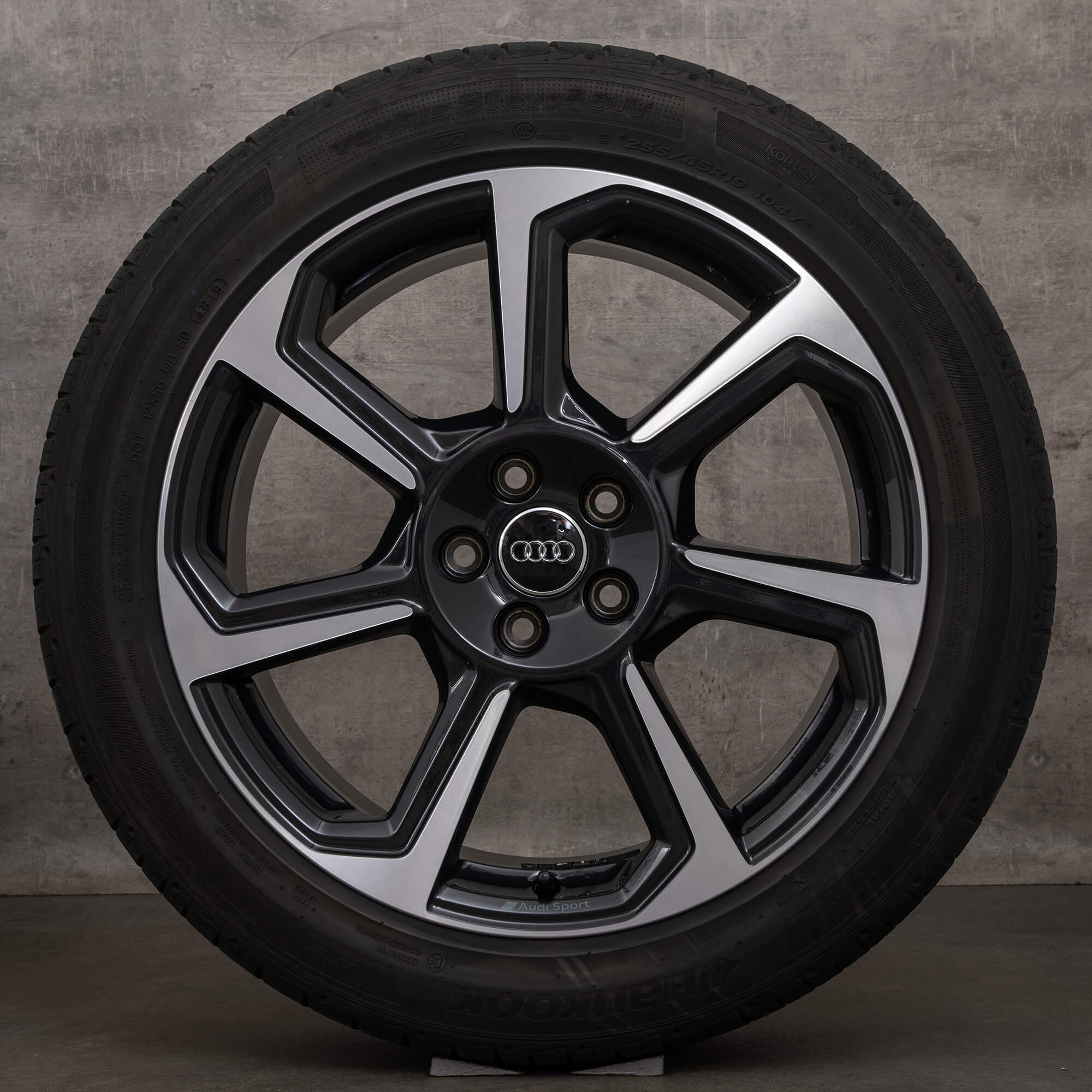 Original Audi Q3 F3 19 inch summer wheels rims Rotor 83A601025D black