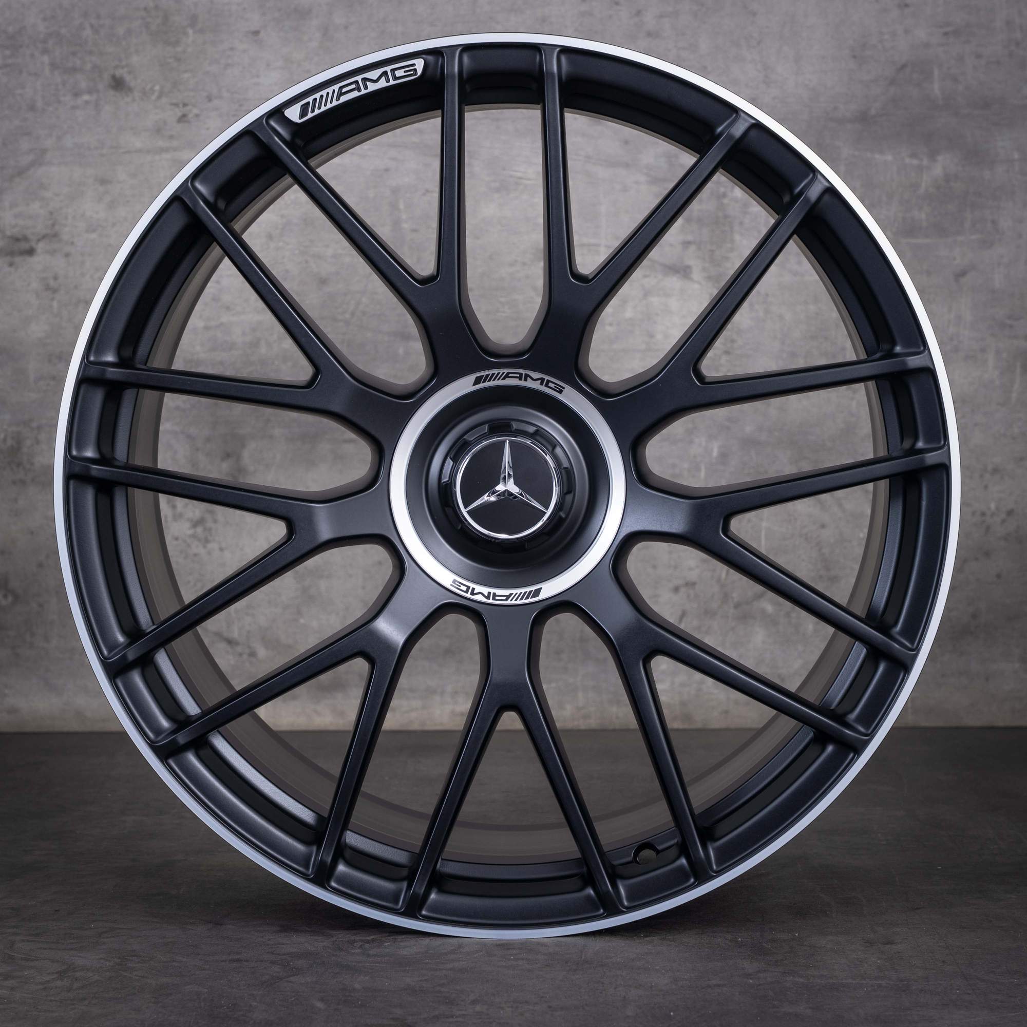 Originale Mercedes-Benz C-Klasse C63 S AMG vinterhjul 19 20 tommer C205 A205 fælge A2054015900 A2054016100 sort mat glanzgedreht NY