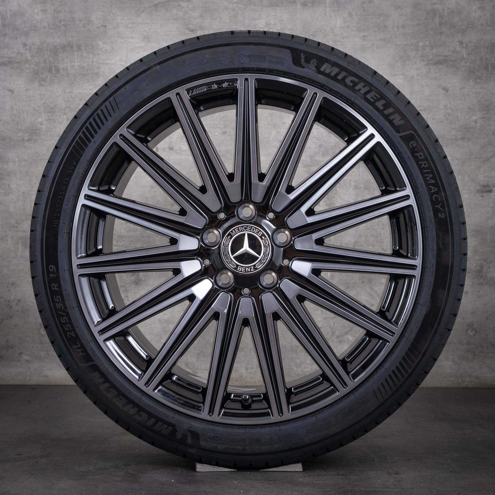 Originele Mercedes-Benz CLA EQ AMG-velgen 19 inch X174 C174 250+ 350 4Matic zomerbanden A1744014400 A1744014500 diamantgesneden zwart