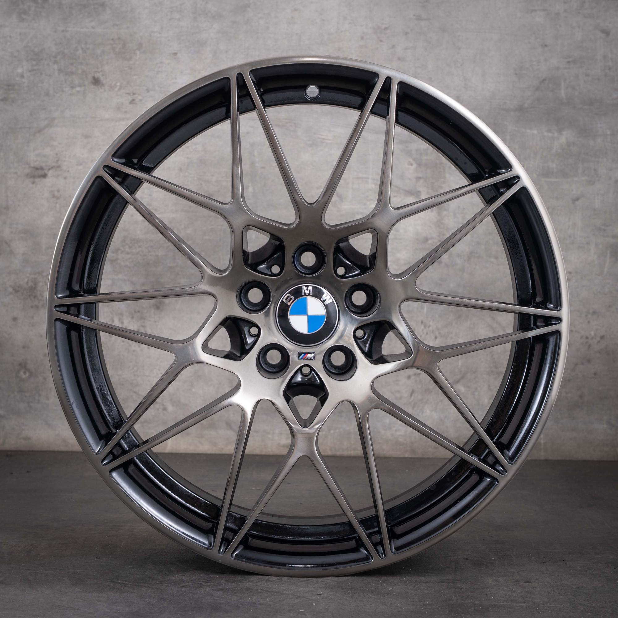 Alkuperäiset BMW M3 M4 -vanteet 20 tuumaa F80 F82 F83 Styling 666 M 2287500 2287501 kiiltävä musta etupuoli kiillotettu tumma viimeistely