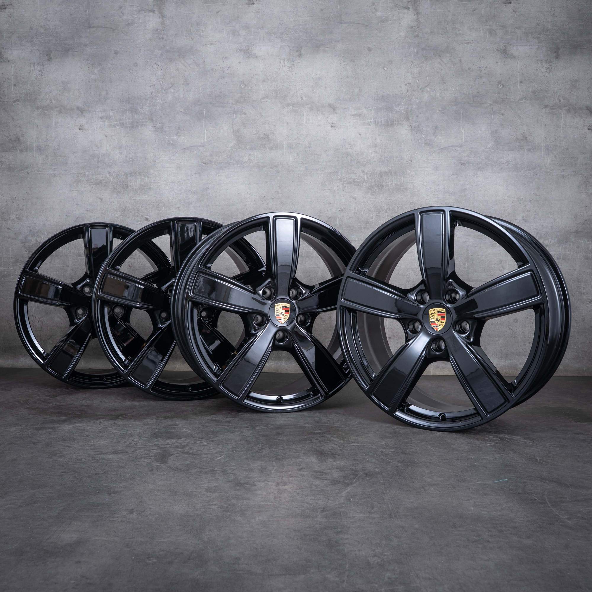 Alkuperäiset Porsche Cayenne Coupe 20 tuuman vanteet 9YA E3 9Y0601025BP 9Y3601025AH Sport Classic mustat kiiltävät.