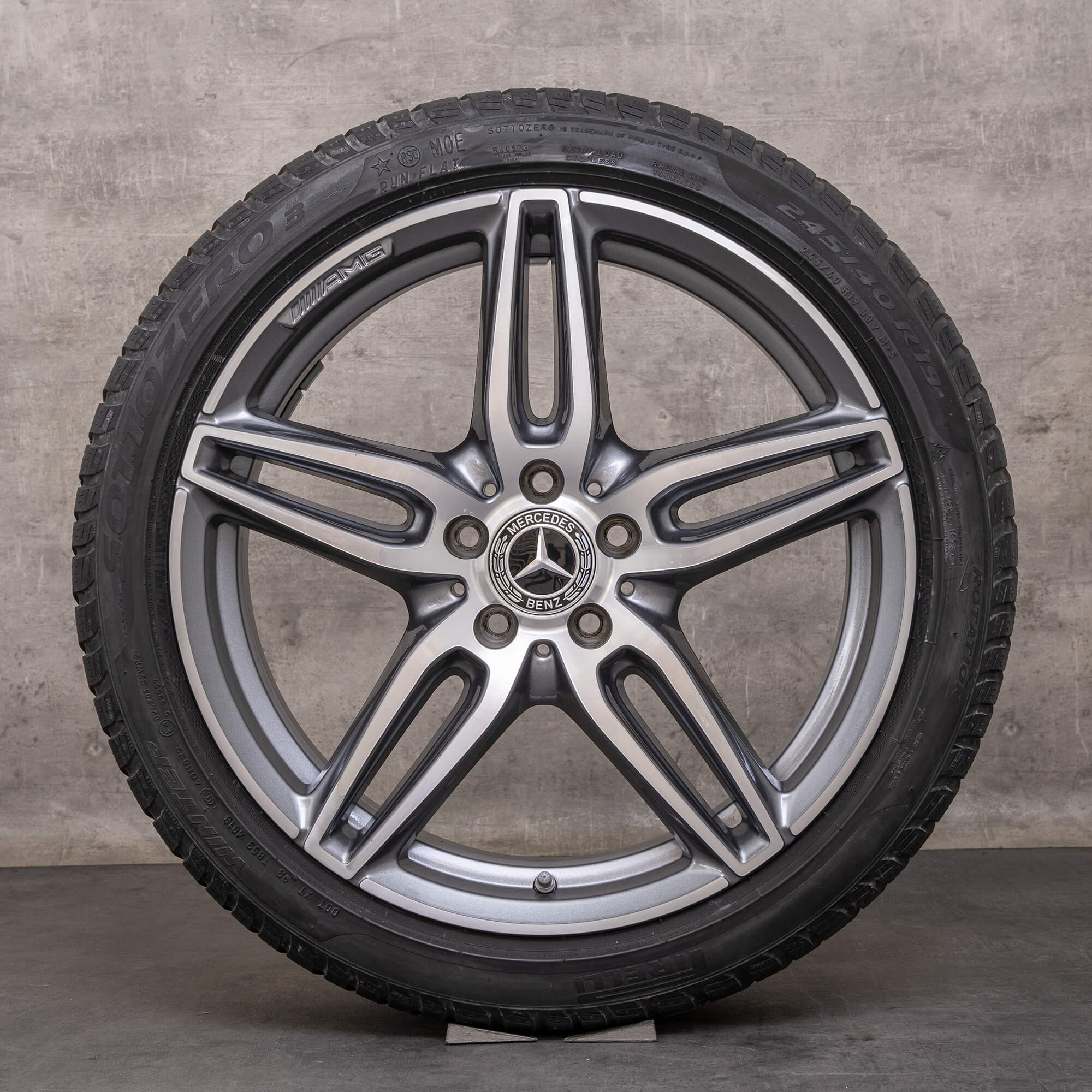 Genuine Mercedes Benz Classe E AMG inverno ruote 19 pollici W213 S213 C238 A238 cerchi A2134012000 himalaya grigio lucido tornito