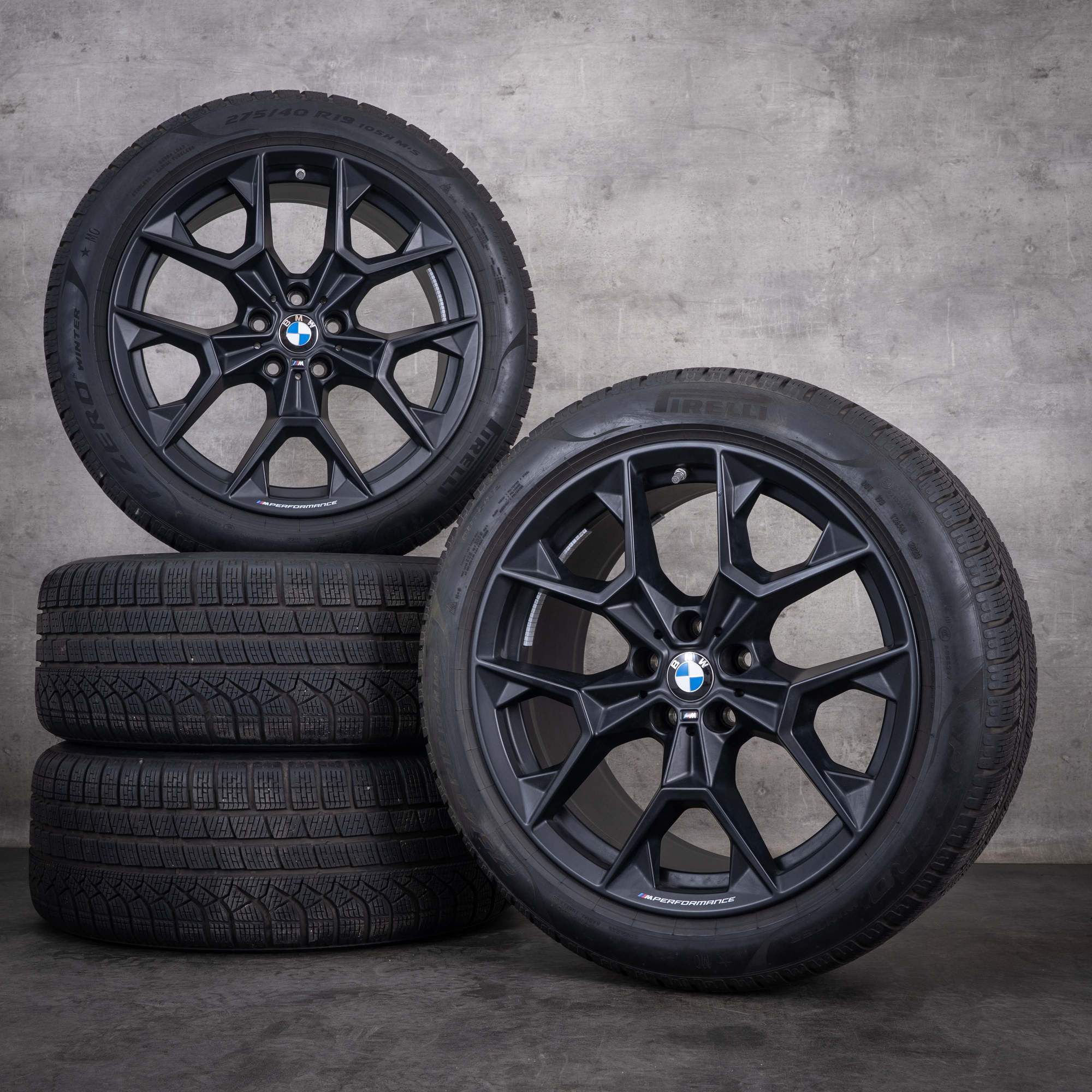Oryginalne koła zimowe do BMW serii 5 i5 19 cali felgi G60 G61 stylizacja 942 M 5A324F4 5A324F5 matowa czerń