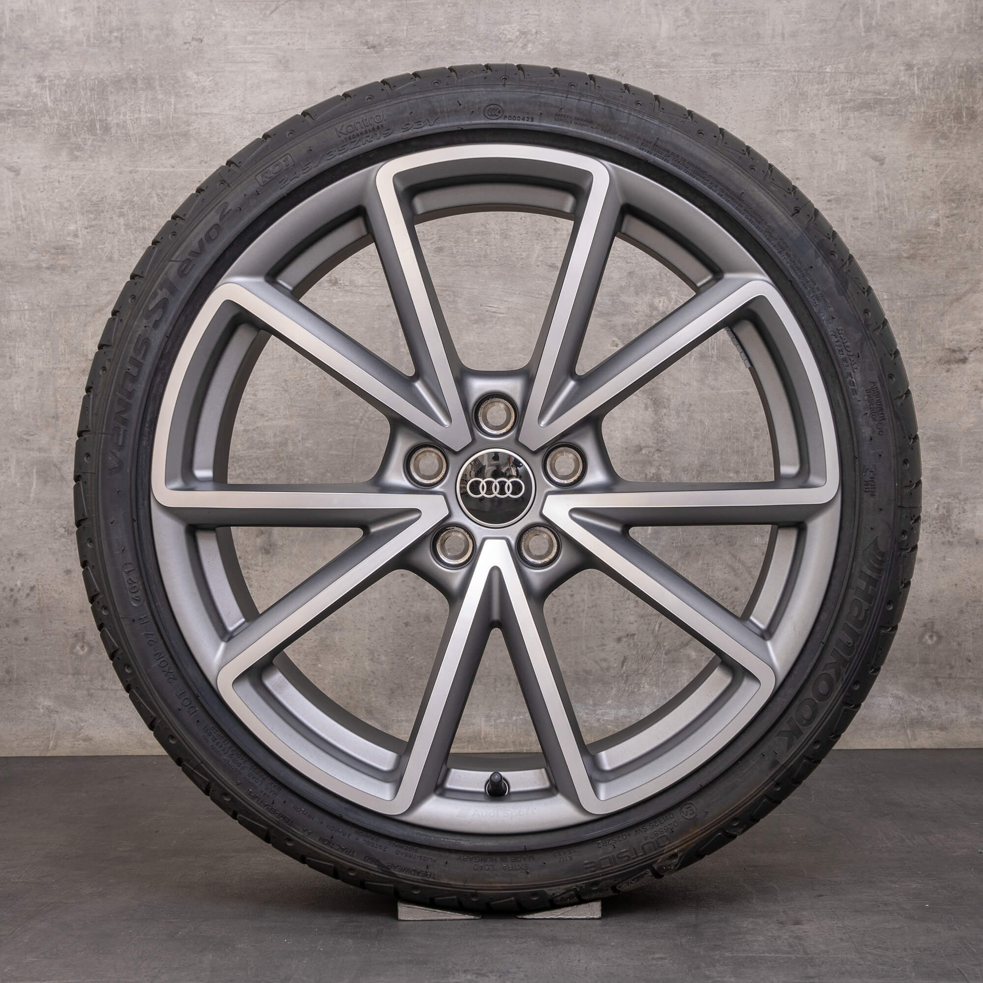 Original Audi A4 S4 Felgen 19 Zoll B9 8W Sommerräder 8W0601025EA anthrazit matt glanzgedreht