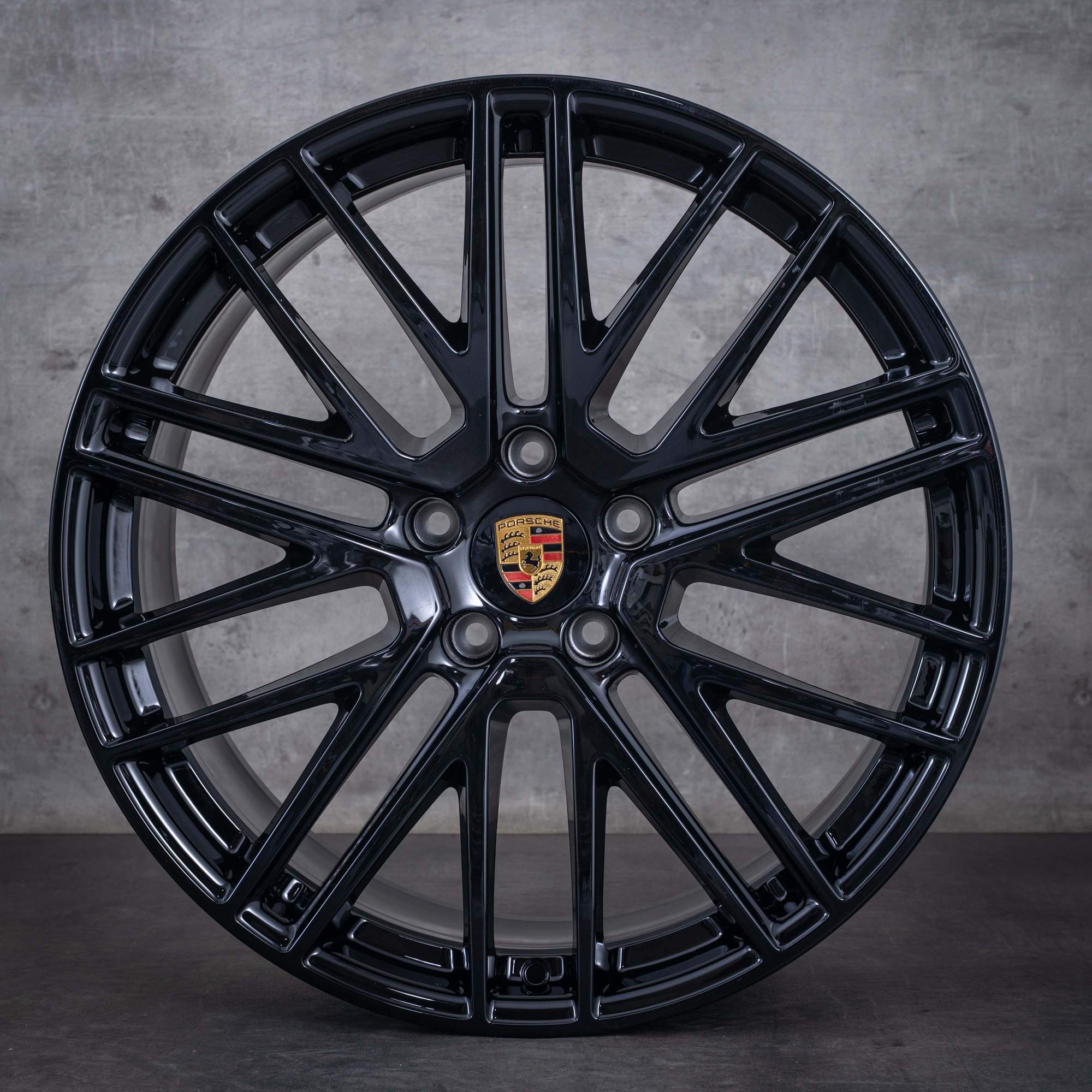 Originale Porsche Cayenne SUV-felger 22 tommer 9YA II 9Y0601025DR 9Y0601025DS Turbo-design svart høyglans NYE - felg 1 av 4