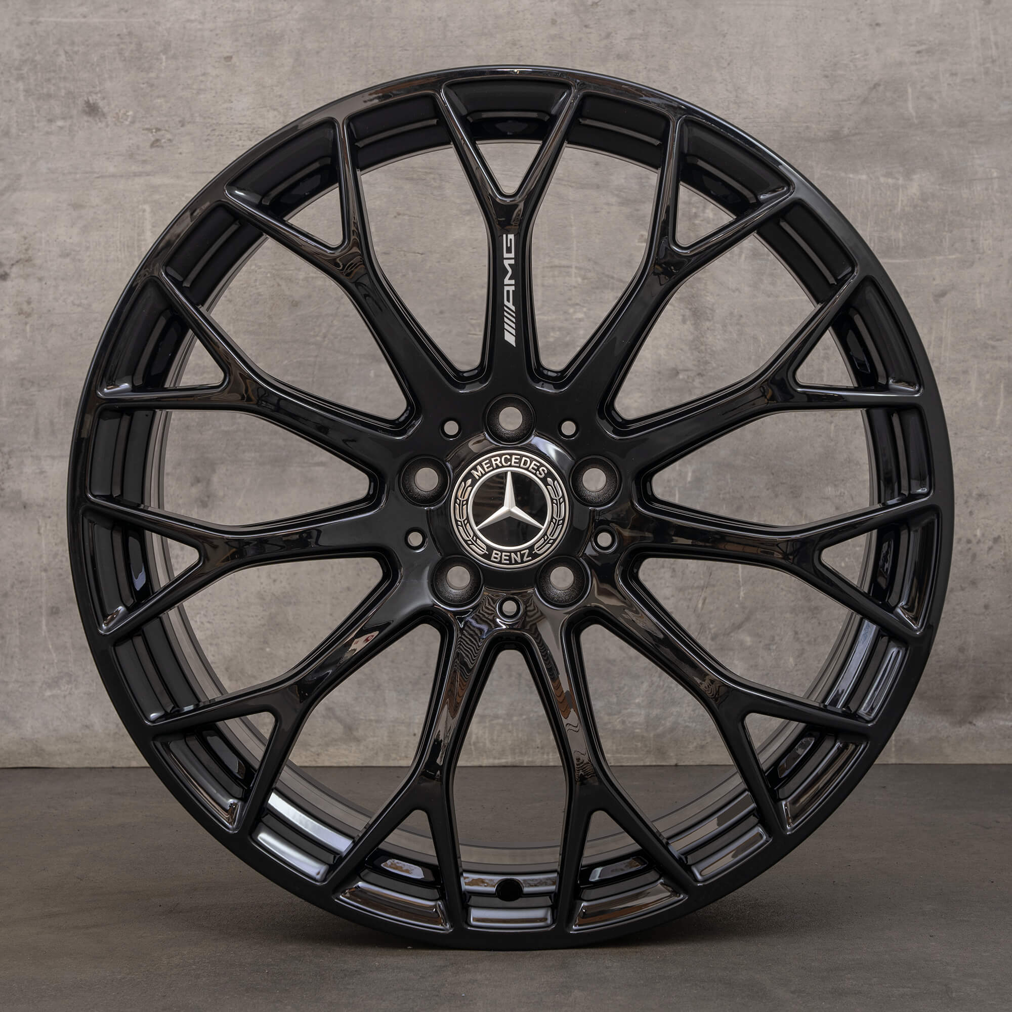 AMG Mercedes Benz C63 S E Performance S206 20 inch cross spokes