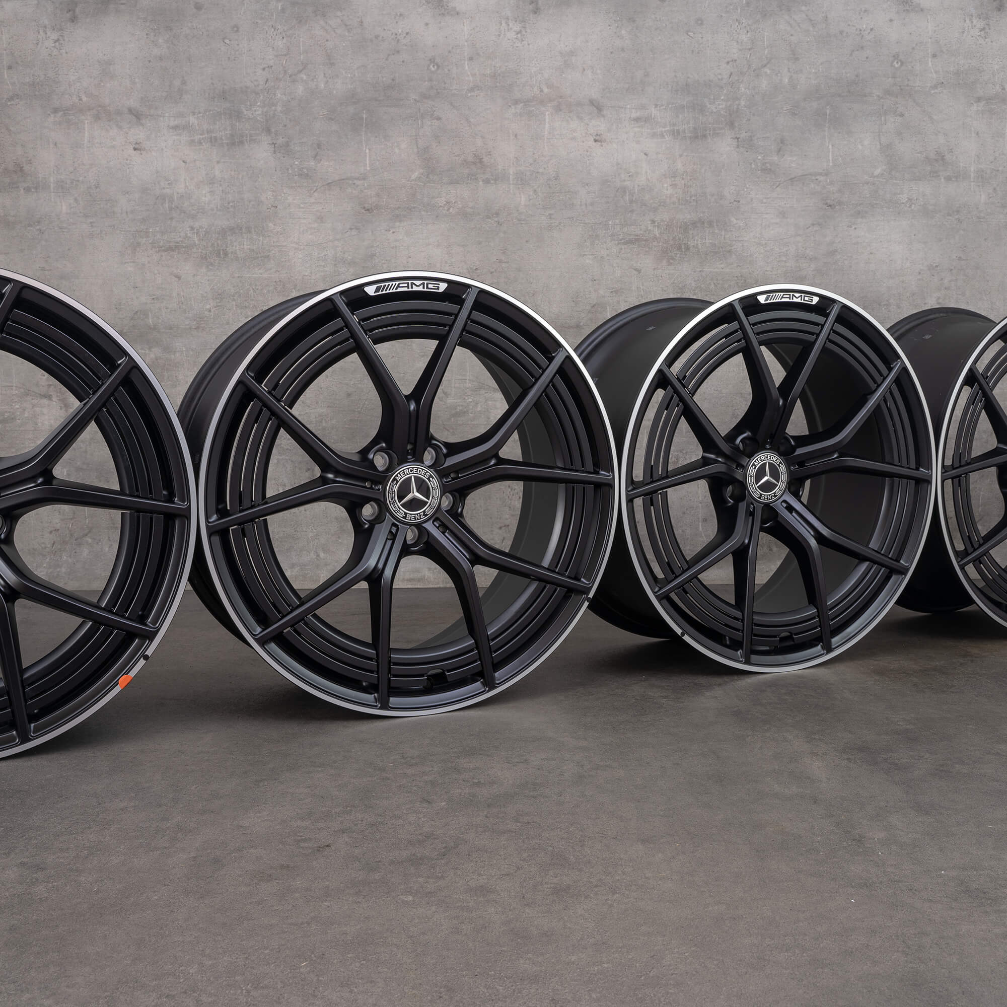 Llantas originales Mercedes Benz AMG GT 21 pulgadas C192 A1924010000 A1924011100 negro satinado NUEVO