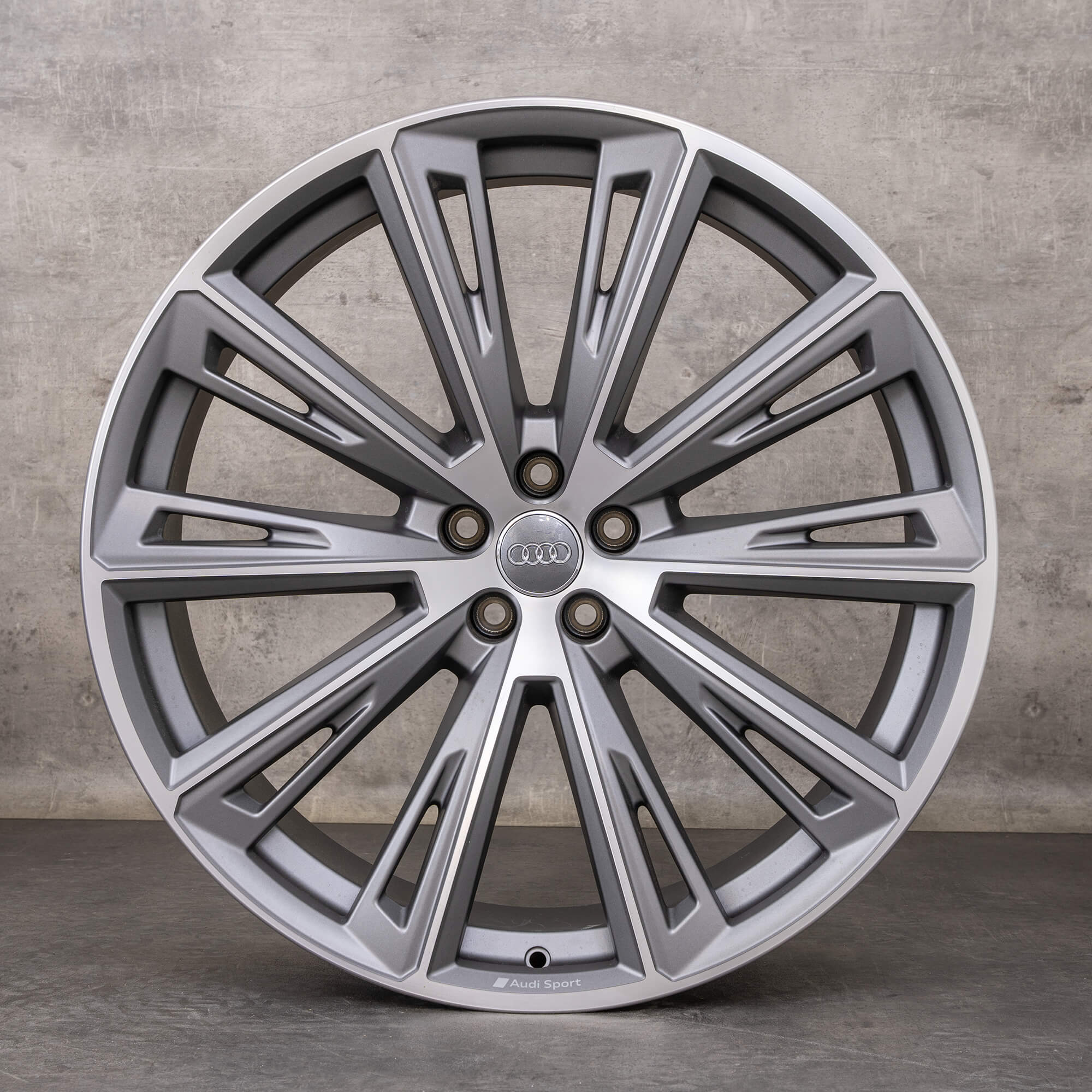 OEM Audi Q8 SQ8 rims 23 inch 4M8 aluminum 4M8601025R titanium matt polished
