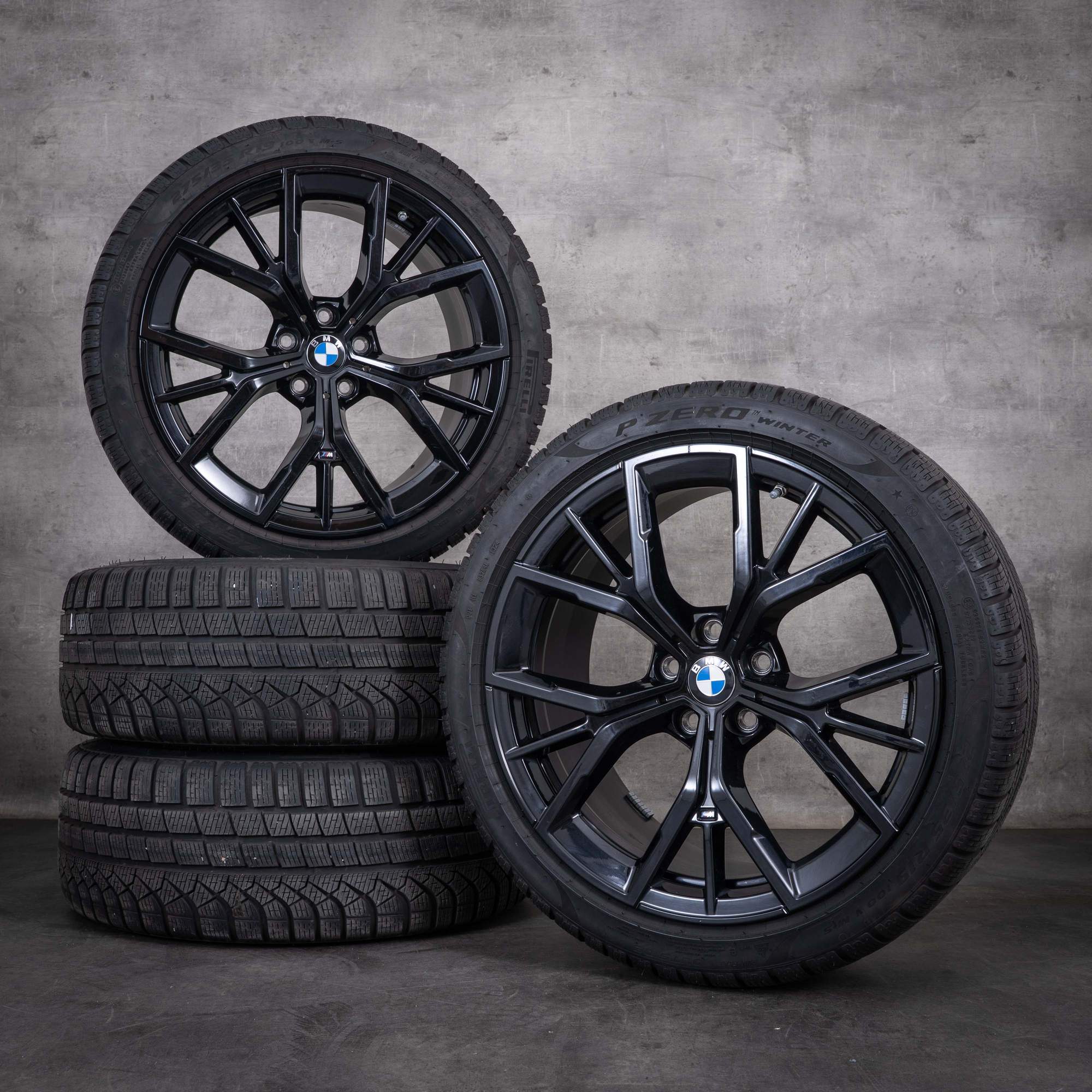 Originální zimní kola BMW řady 5, 19 palců, G30, G31, disky Styling 845, 8747234, 8747235, lesklá černá