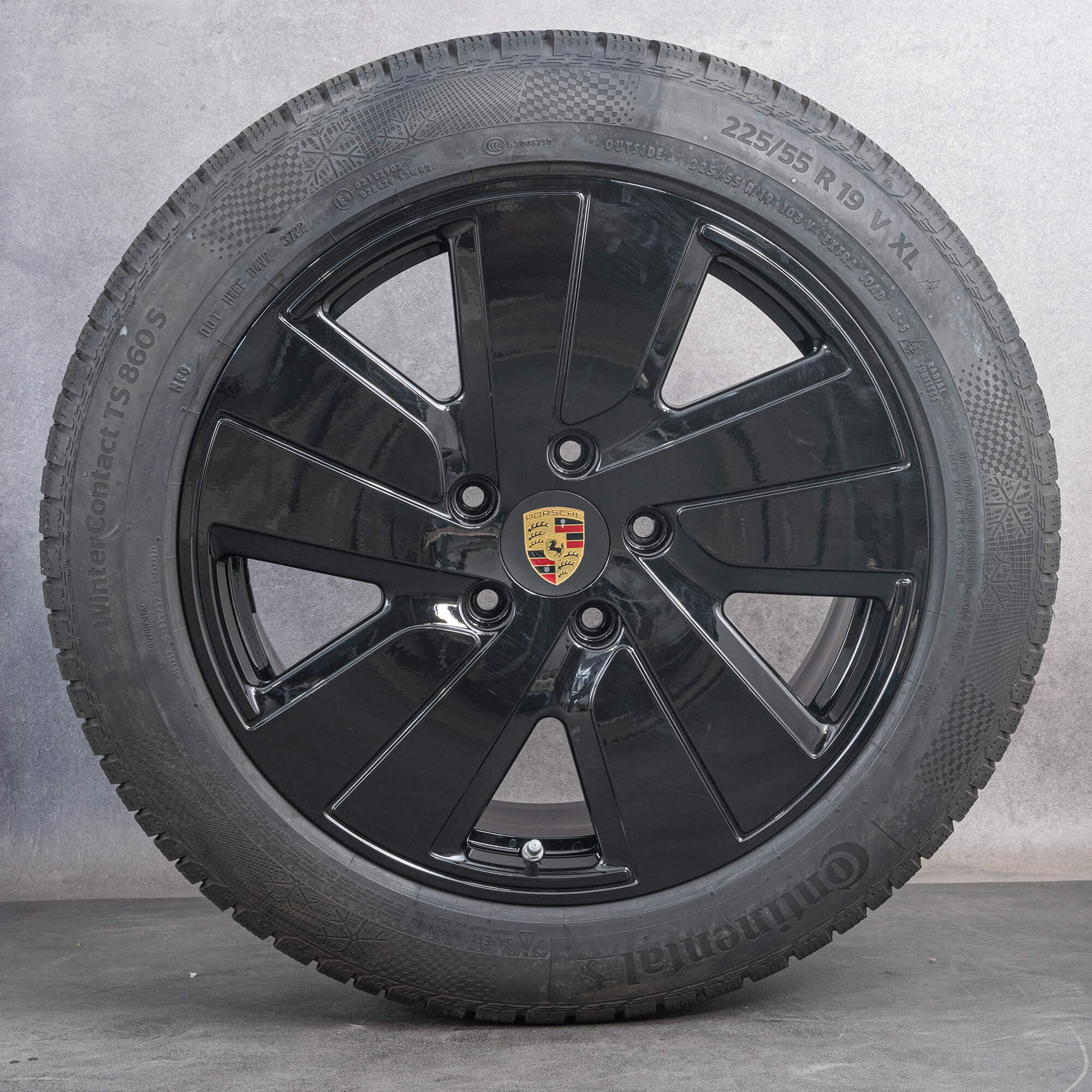 OEM Porsche 19 inch Taycan S Aero rims winter OEM wheel set black 041