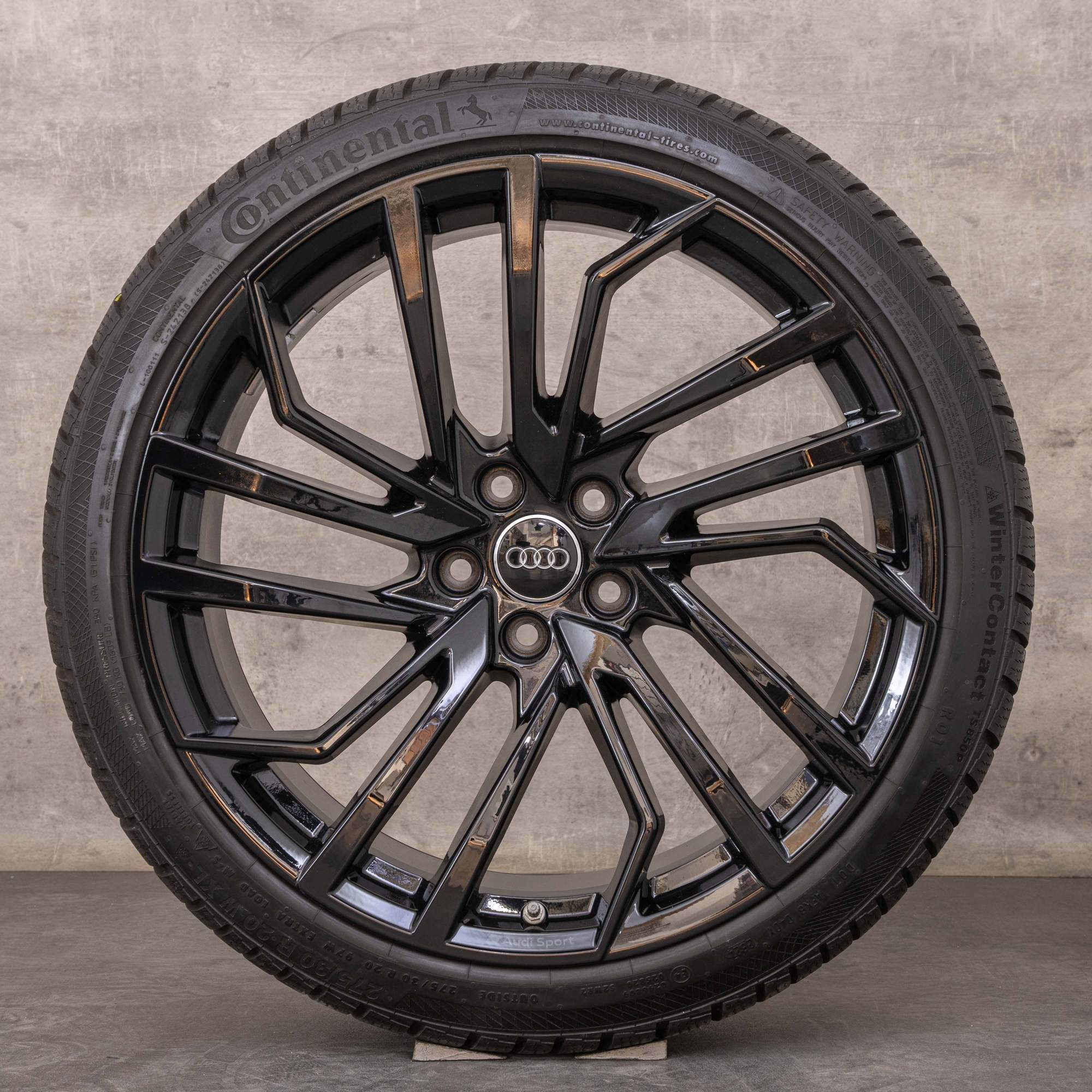 Originale Audi RS4 RS5 vinterhjul 20 tommer B9 8W RS felger 8W0601025FT 5-segment eiker Evo design svart blank