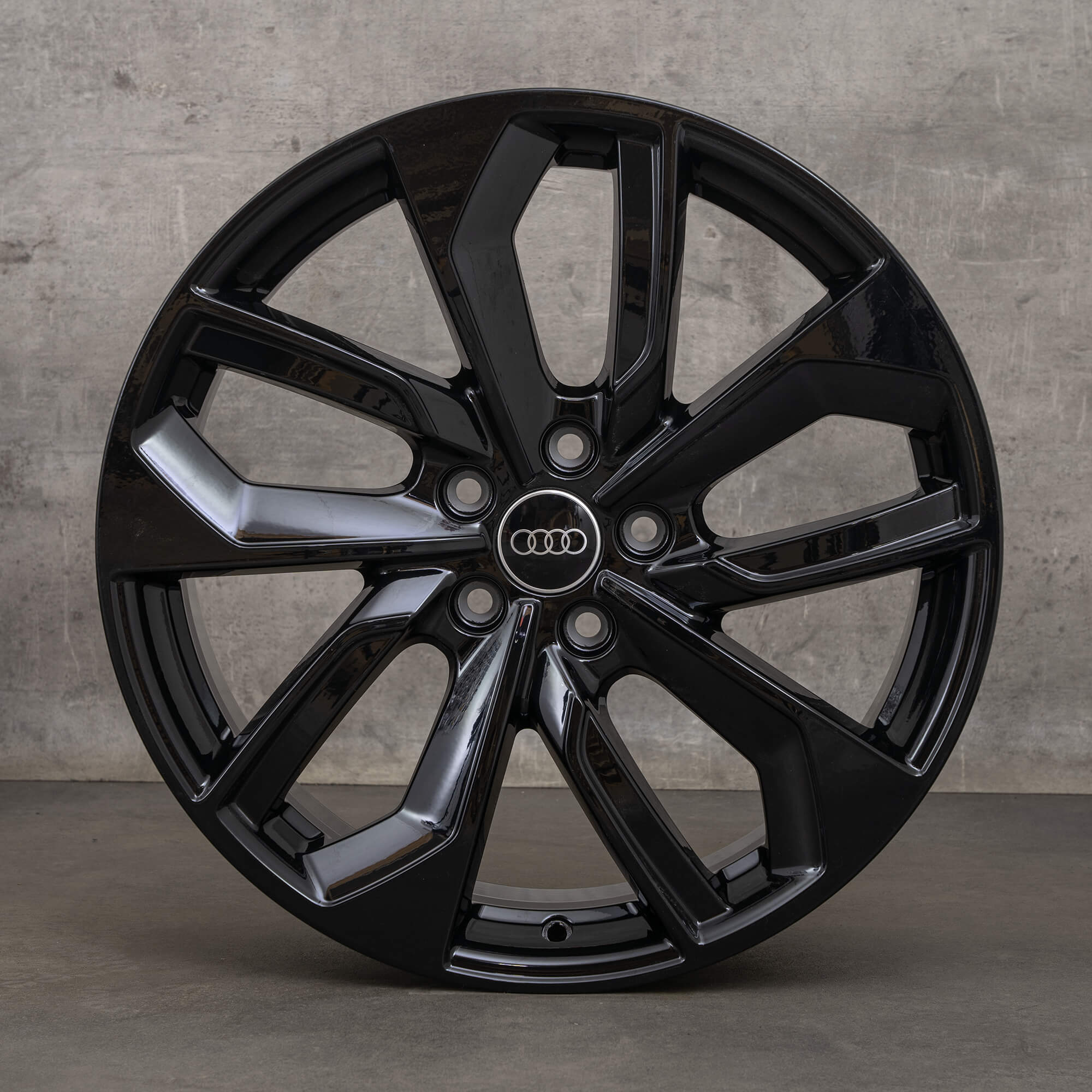 Audi A3 S3 8Y 19 palcové ráfky 8 x 19 ET49 hliníkové 8Y0601025S černá