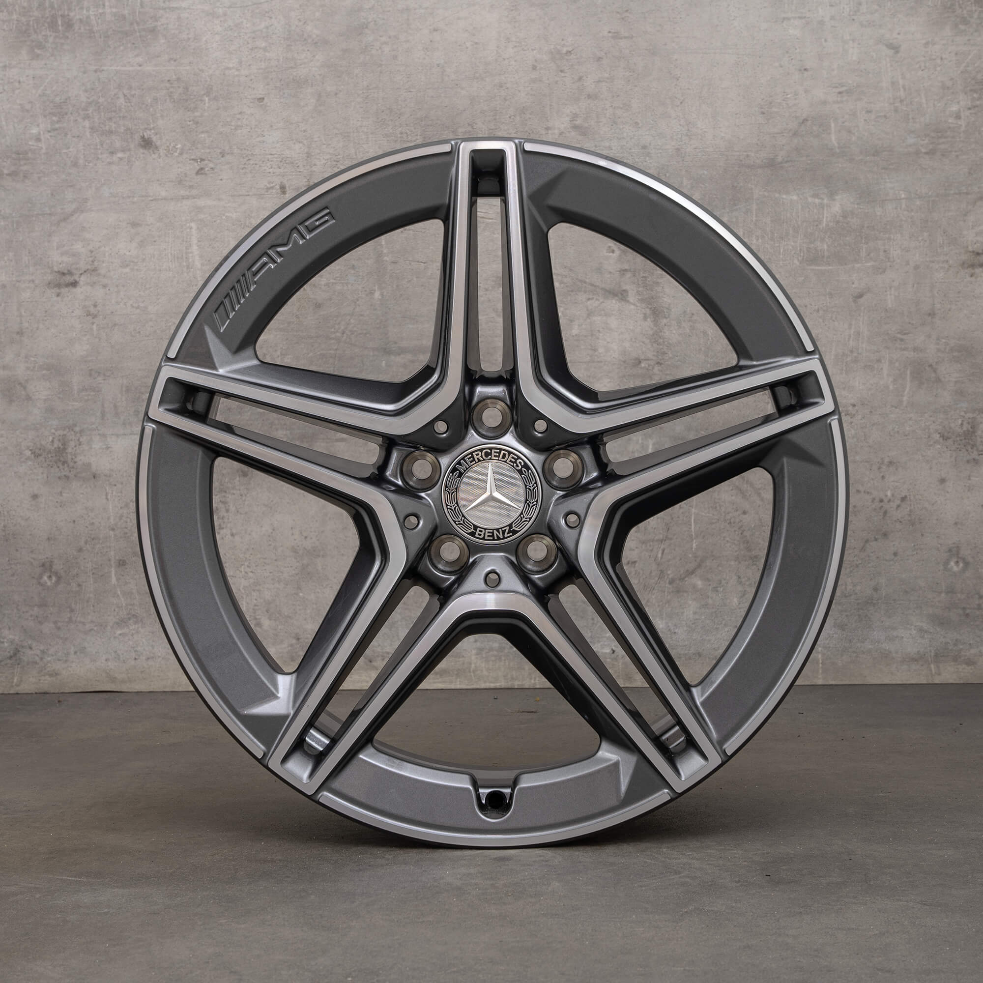 AMG Mercedes Benz CLS C257 W257 19 inch rims A2574011500 NEW