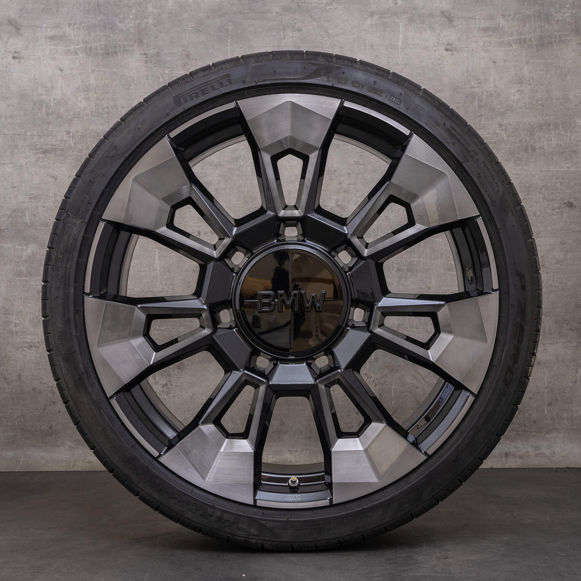 Originale BMW XM G09 fælge 23 tommer med sommerdæk 6856021 6856022 Styling 923 M sort blank drejet