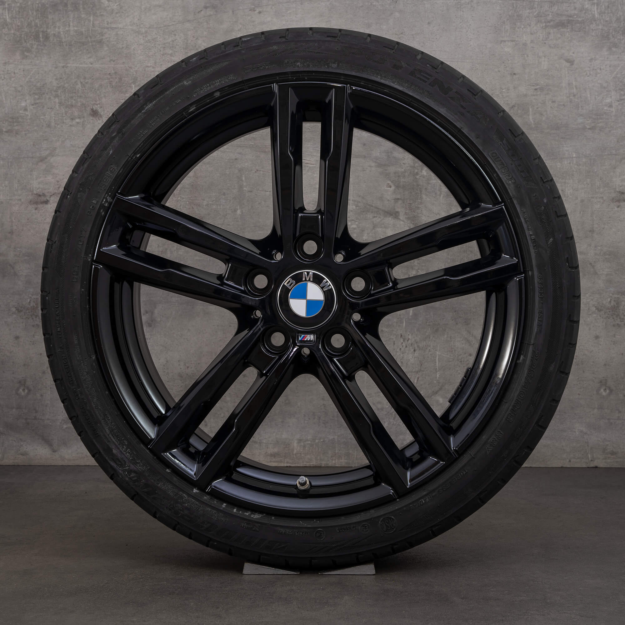 BMW 1er F20 F21 F22 F23 summer tires 18 inch wheels rims 719 M