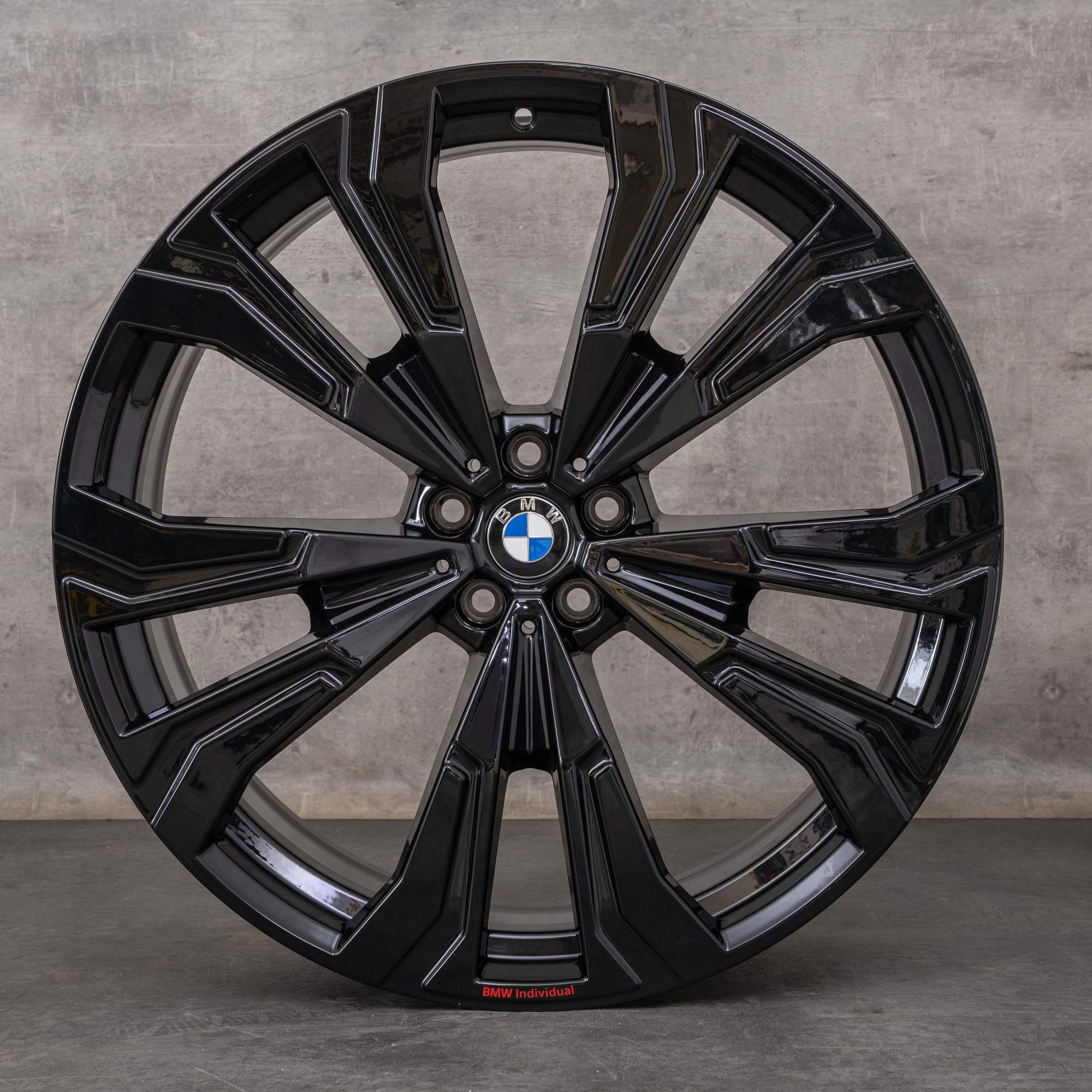 Oryginalne felgi BMW X7 23 cale G07 Styling 914 7916264 7916269 czarny błyszczący