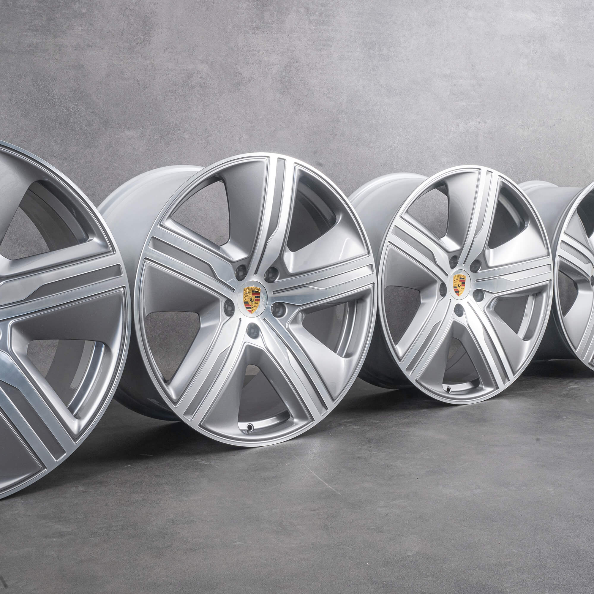 Originele Porsche 22 inch Macan Electric lichtmetalen velgen 95C601025Q