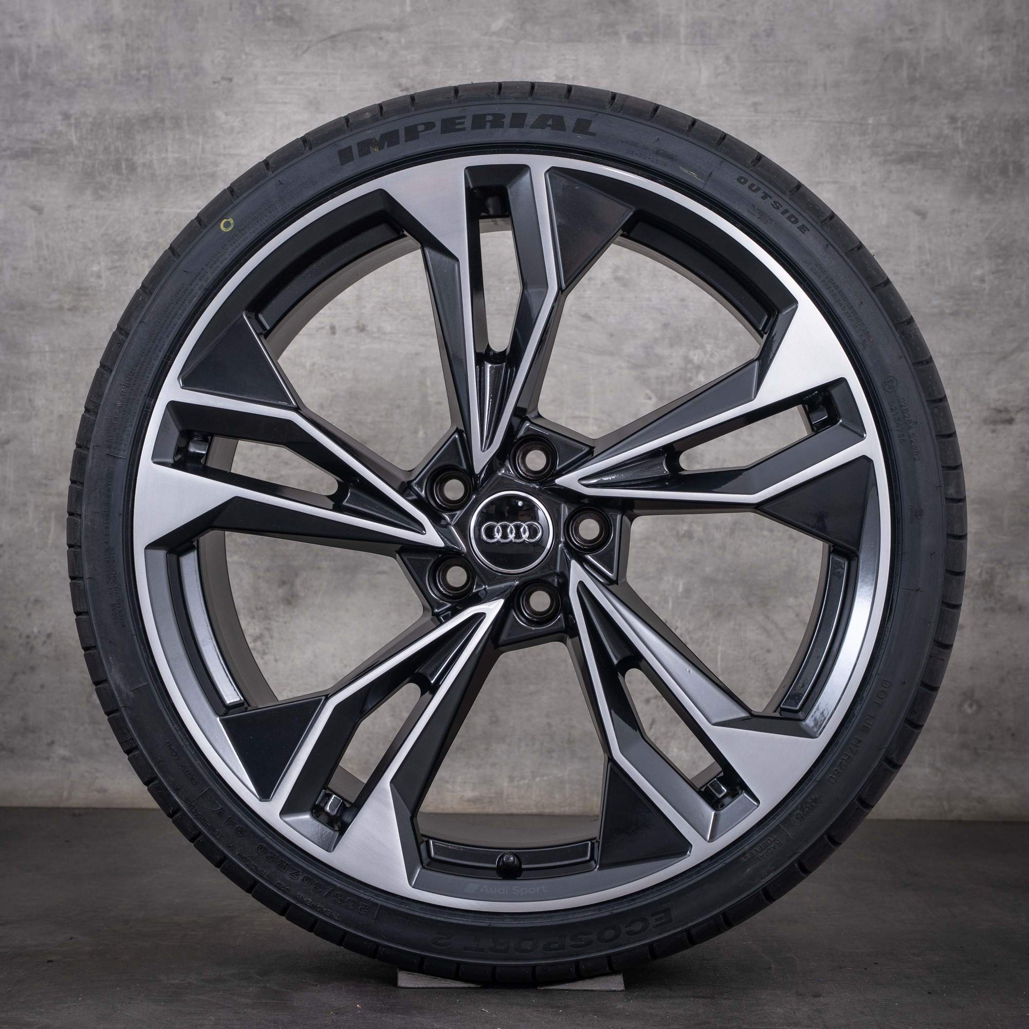 Jantes originais Audi A5 S5 de 20 polegadas F5 8W B9 para pneus de verão design poligonal 8W0601025EQ granito acabamento diamantado