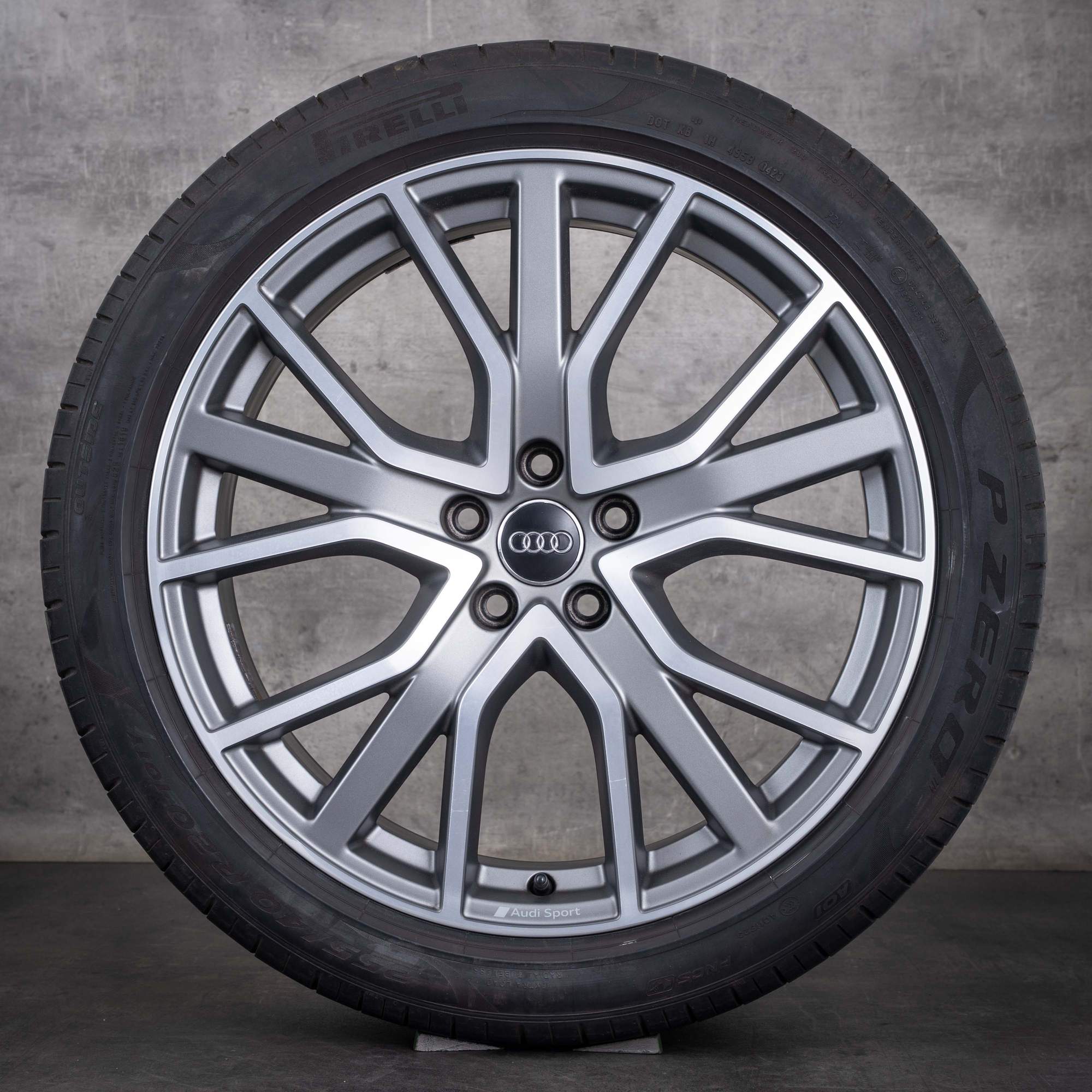 Cerchi originali Audi A6 S6 da 20 pollici 4K C8 per cerchi estivi 4K0601025AB titanio opaco lucidato frontalmente