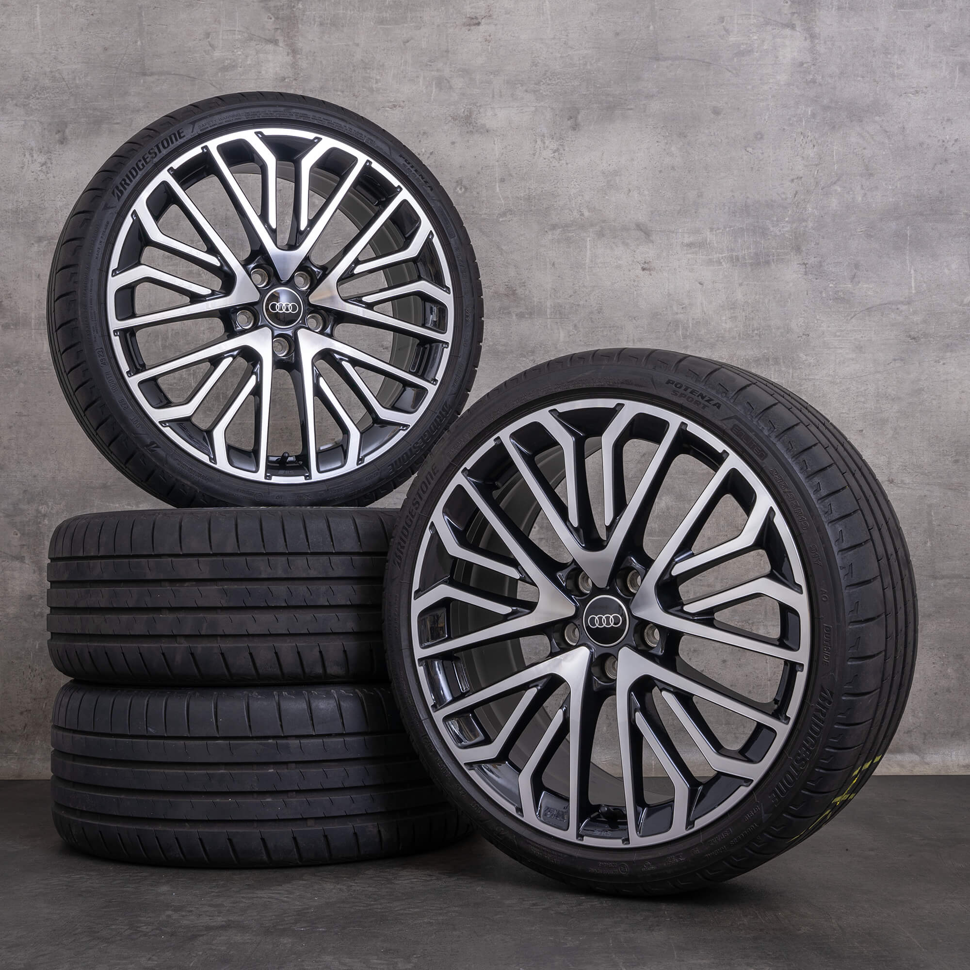 Original Audi A3 S3 Felgen 19 Zoll 8Y Sommerräder 8Y0601025CN anthrazitschwarz glanzgedreht