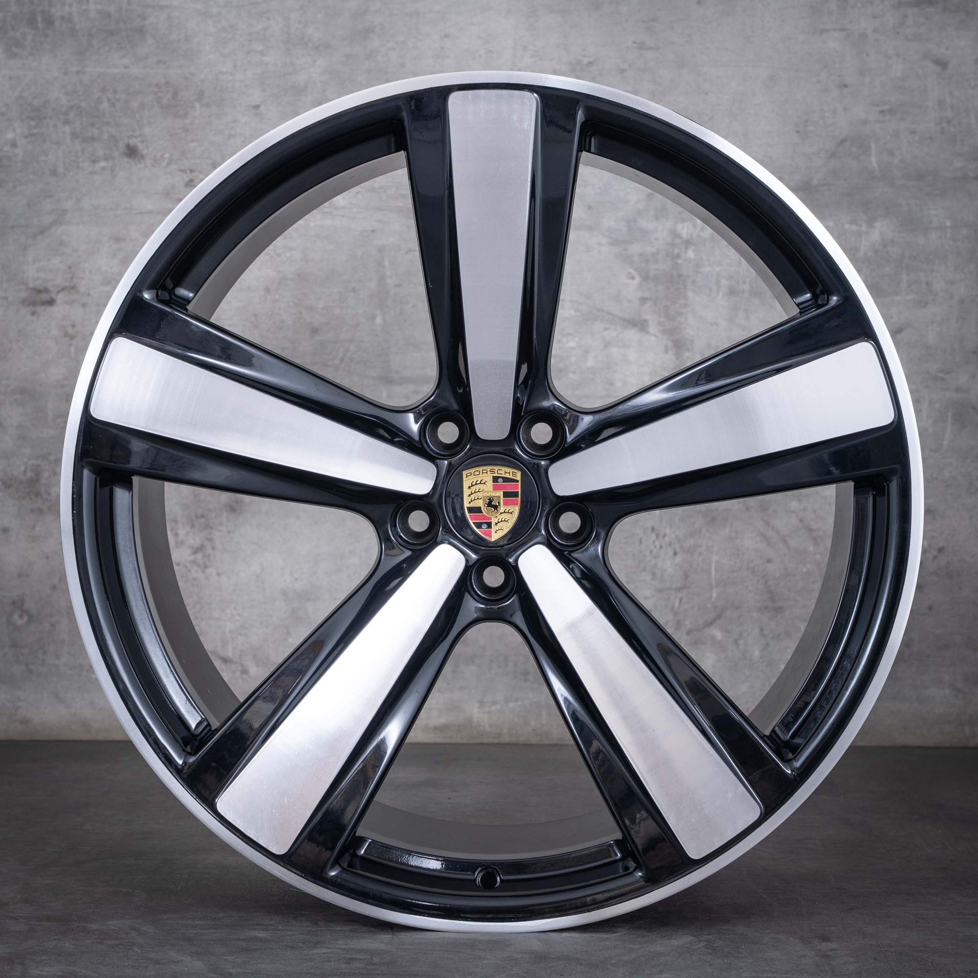 Oryginalne felgi Porsche Macan 21 cali III 95B601025FE 95B601025FF czarne polerowane