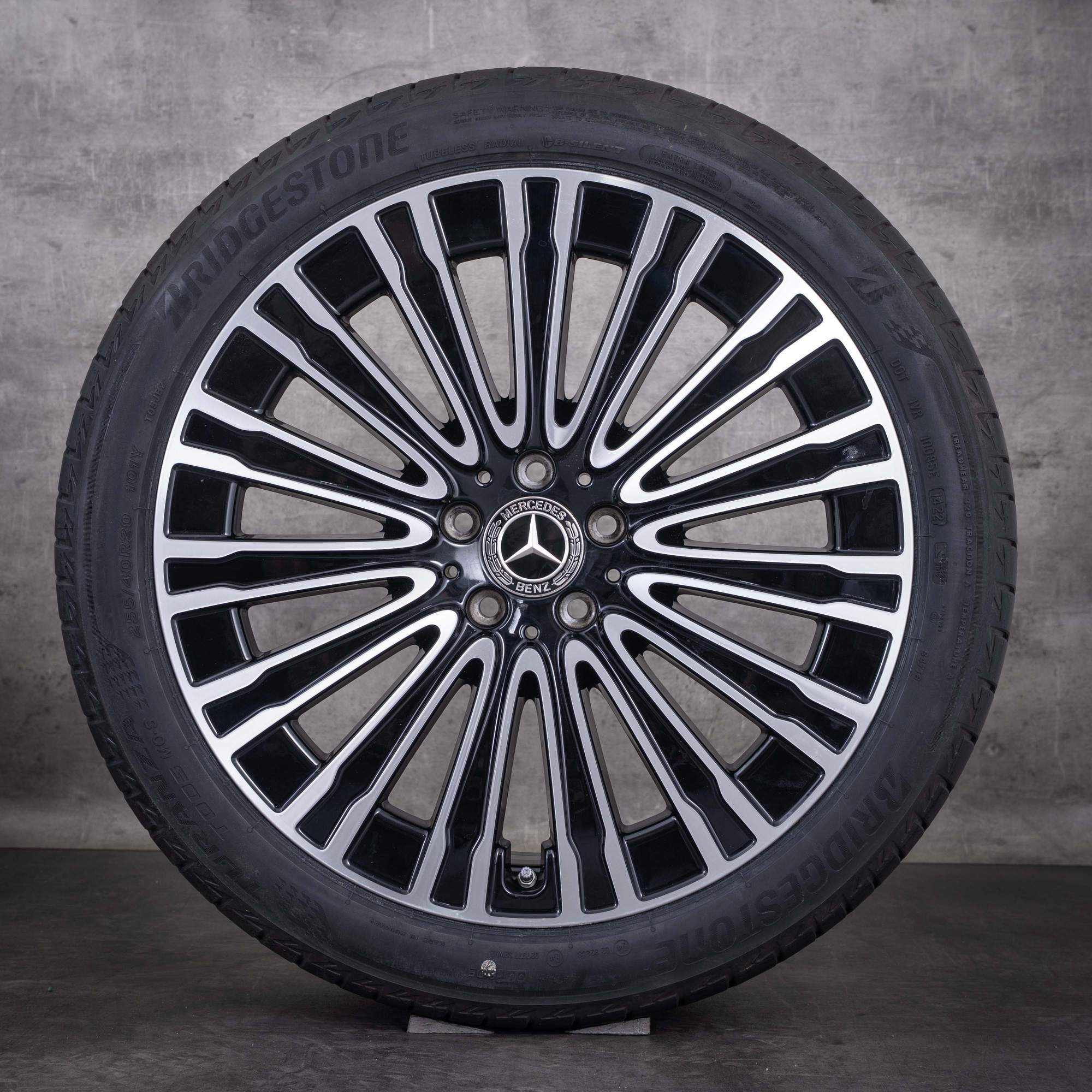 OEM Mercedes-Benz EQE 20inch V295 summer wheels A2954011900 Black diamond cut