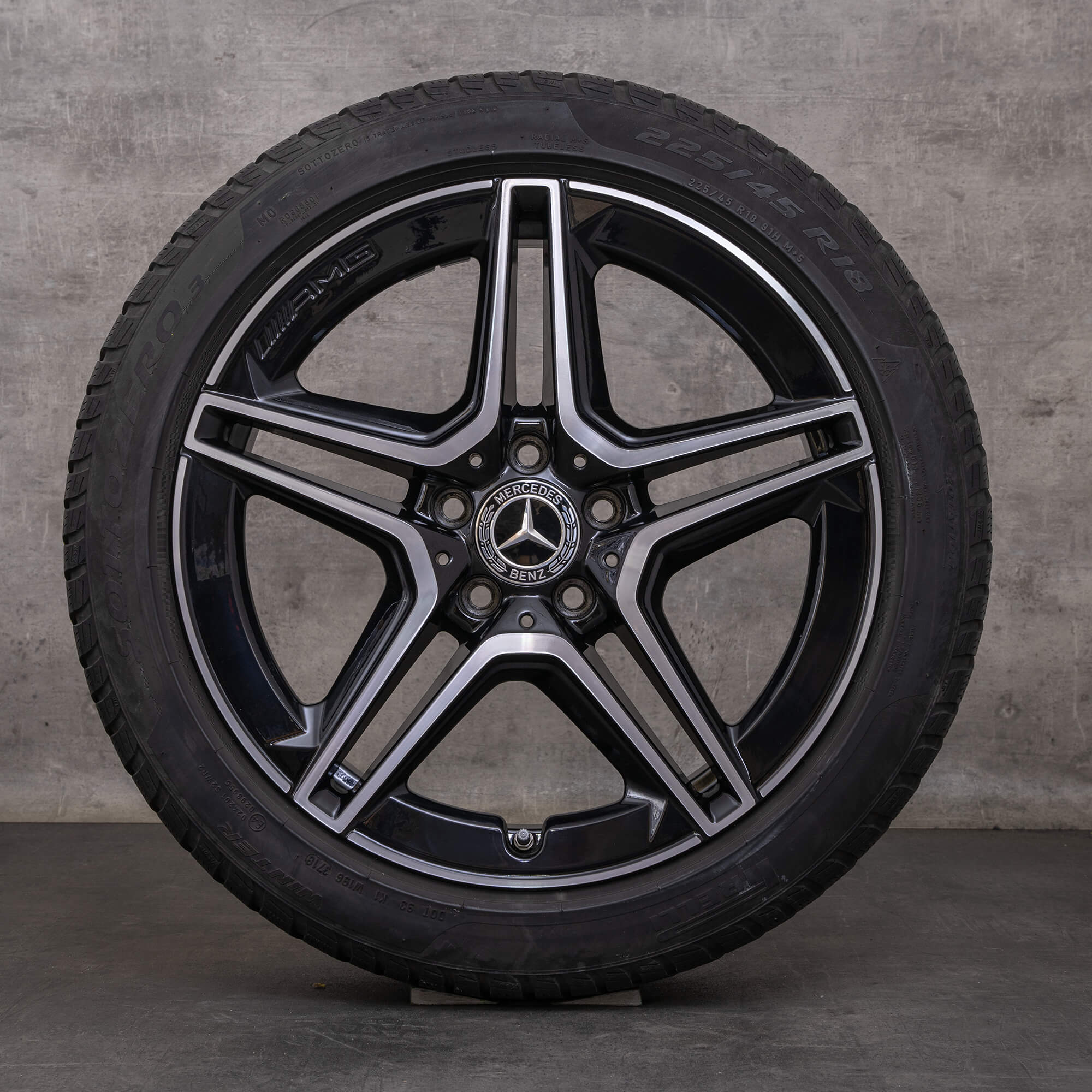 Orijinal Mercedes Benz A B Sınıfı CLA AMG kış jant lastik 18 inç W177 V177 W247 X118 C118 jantlar A1774011500 siyah parlak tornalanmış