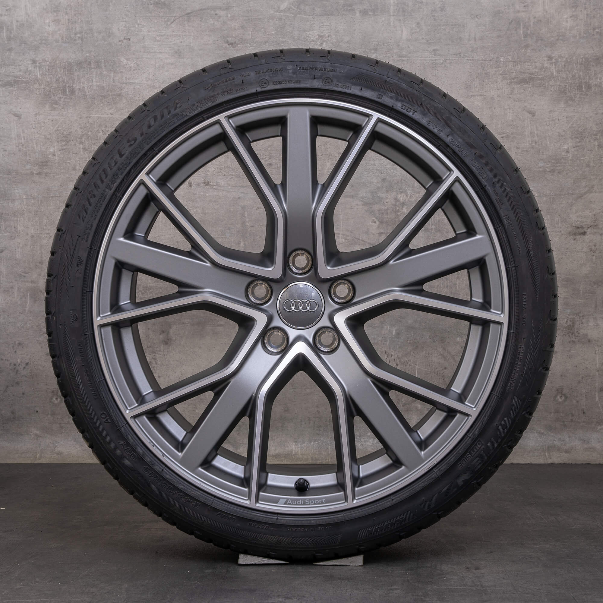 OEM Audi A4 S4 rims 19 inch 8W B9 summer wheels 8W0601025DH anthracite matt glossy finish