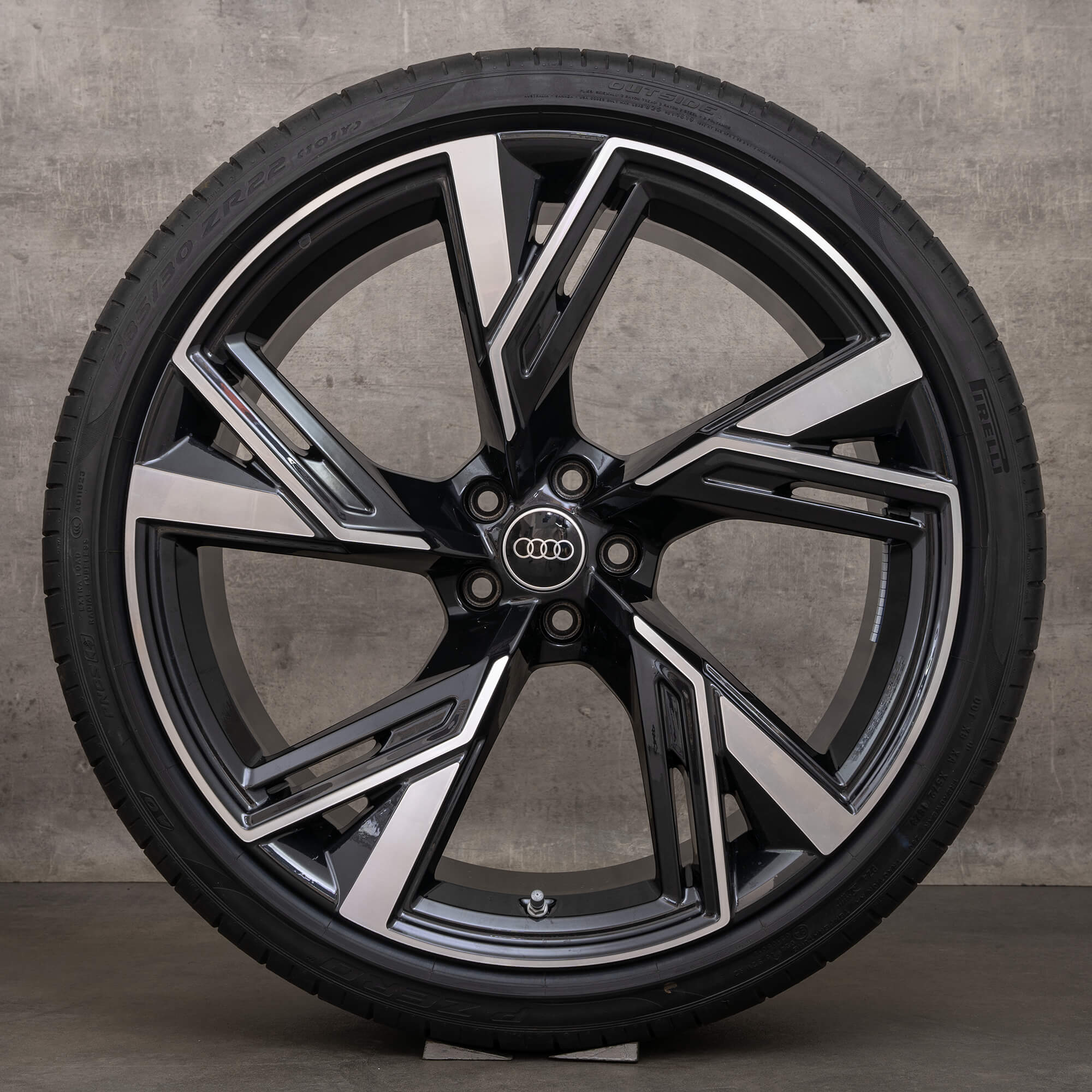 Audi RS6 RS7 4K C8 Sommerräder 22 Zoll Felgen Sommerreifen 4K0601025DH NEU