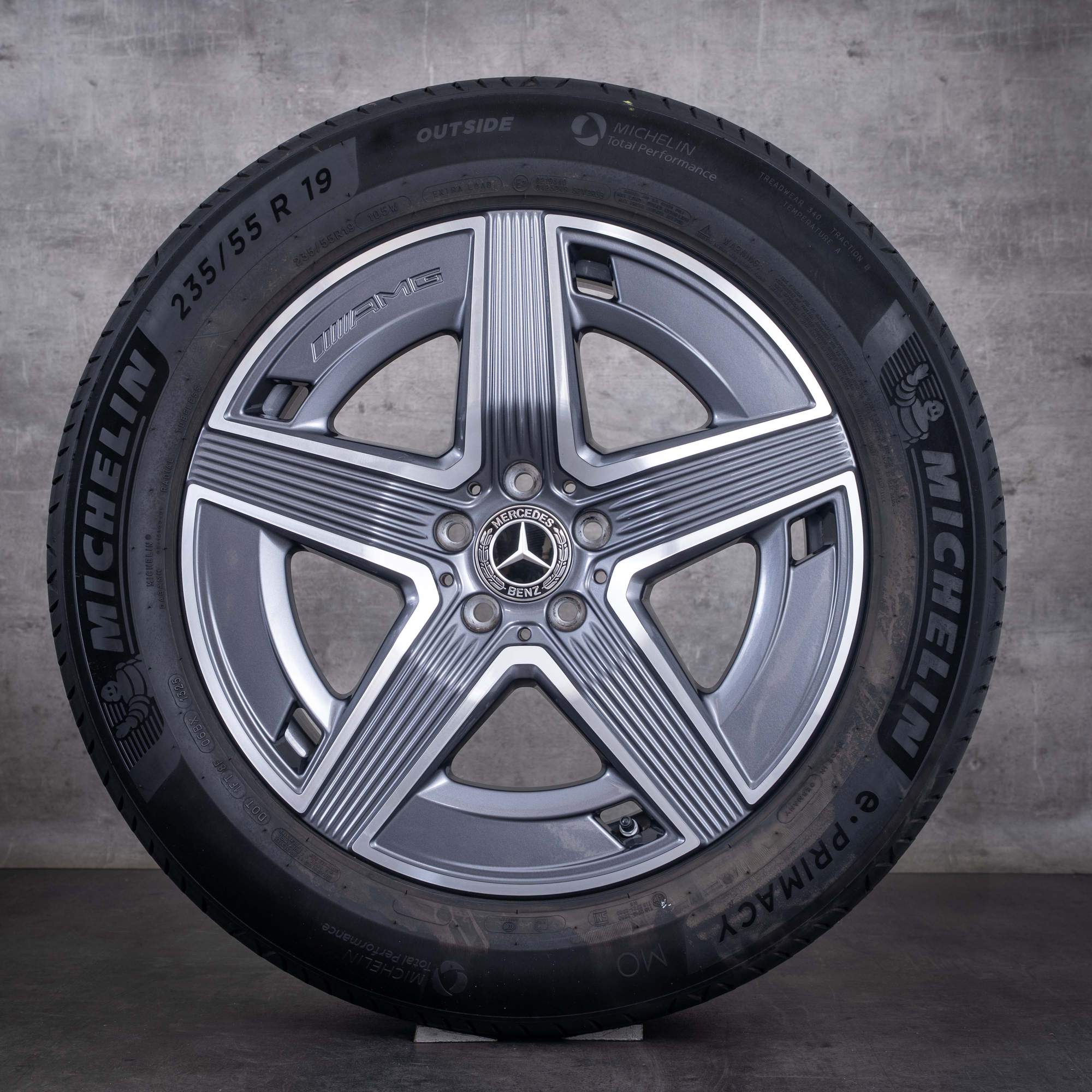 OEM Mercedes-Benz GLC AMG 19inch X254 C254 summer wheels A2544010400 Himalaya Gray front diamond cut