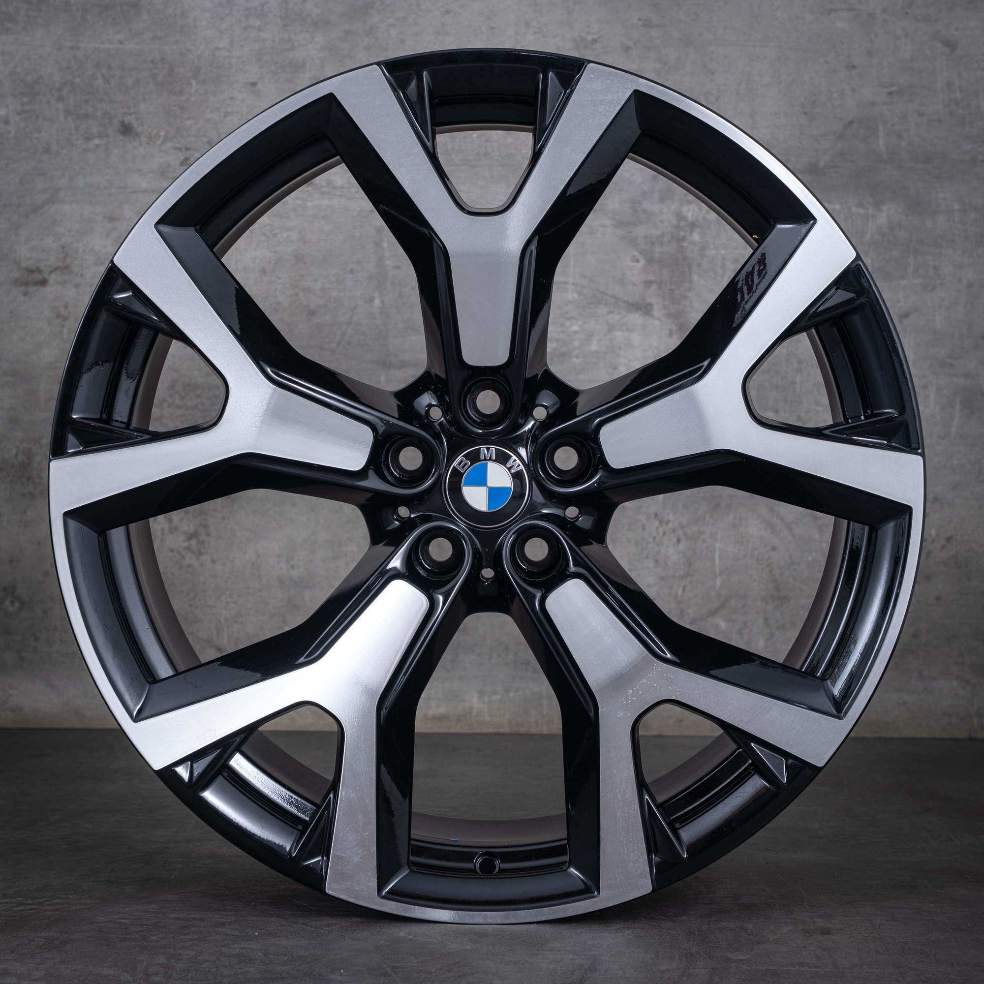 Originale BMW X7 felger 21 tommer G07 Styling 752 6885461 svart frontpolert dreid