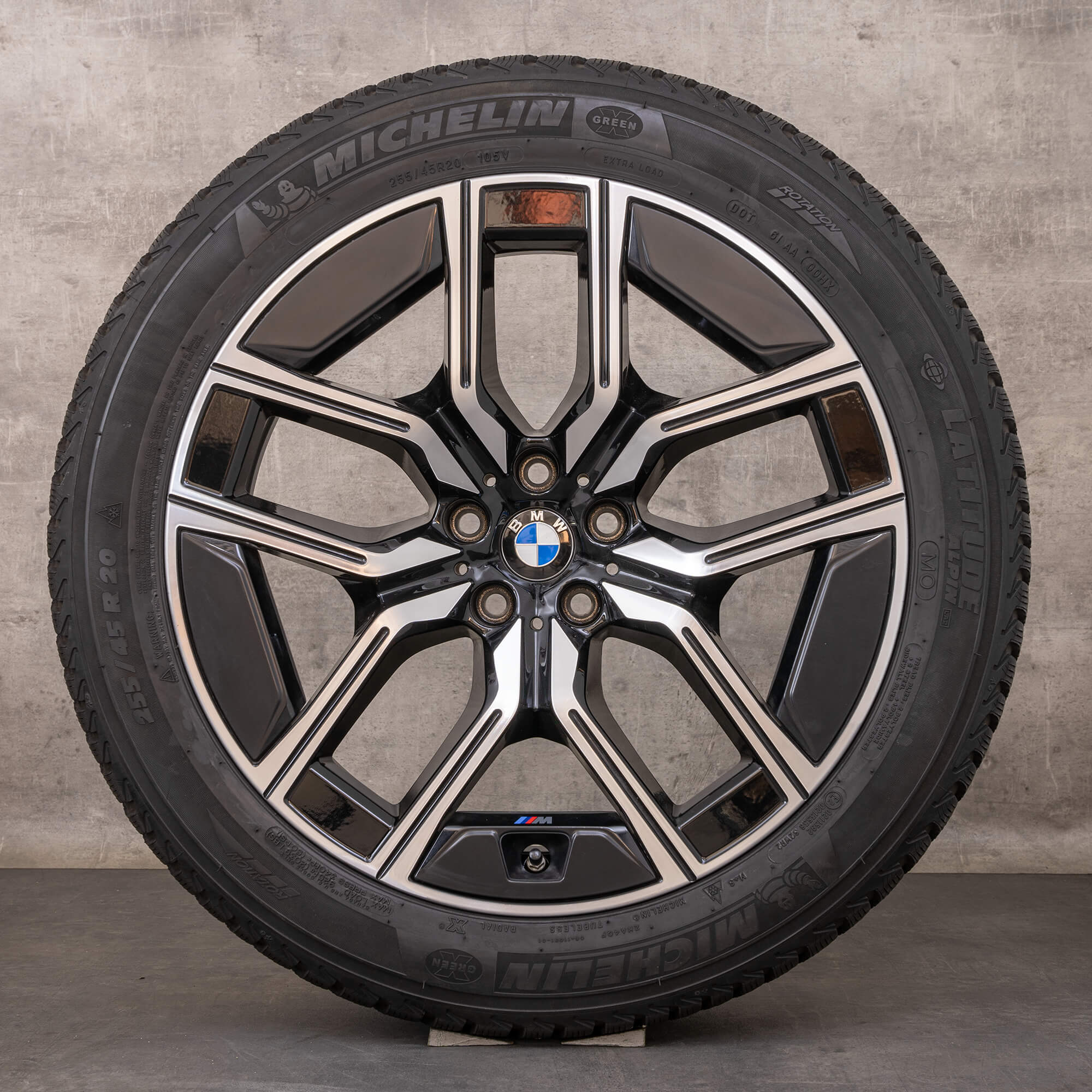 Oryginalne koła zimowe BMW serii 7 i7 X3 20 cali felgi G70 G45 Styling 907 M 5A19DE8 5A19DE9 czarne polerowane