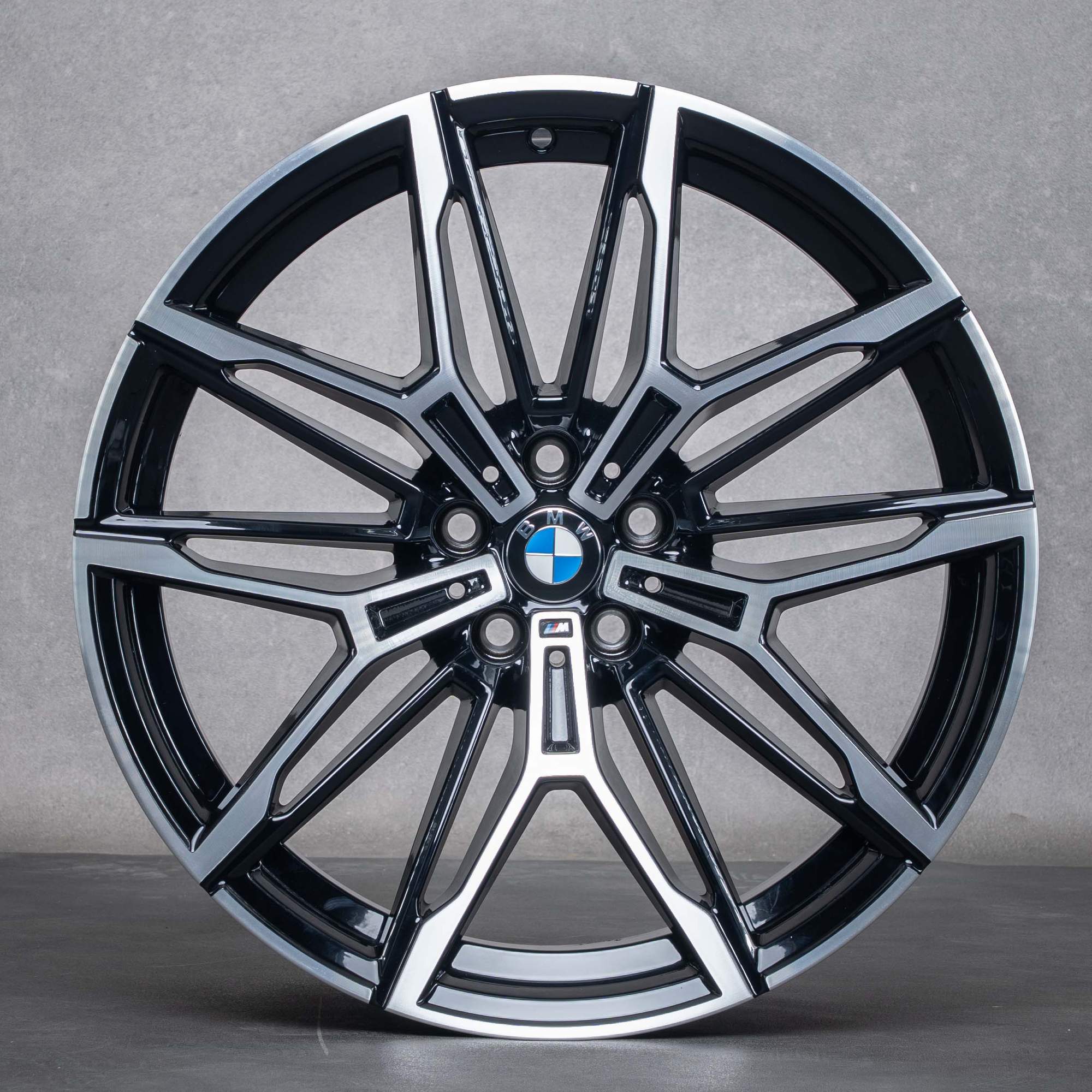 Oryginał BMW M2 M3 M4 felgi 19 20 cali G87 G80 G81 G82 G83 koła letnie stylizacja 930 M 7882869 7882870 czarne polerowane toczone