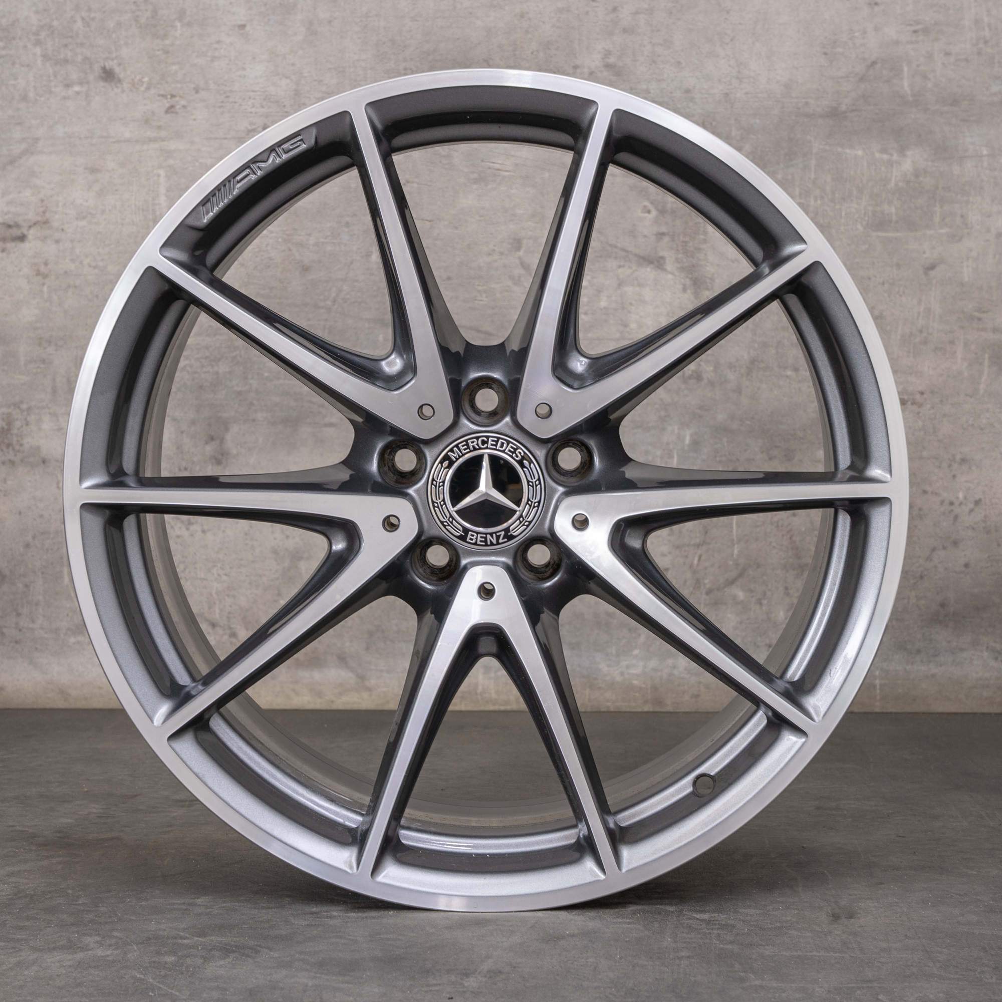 Alkuperäiset Mercedes Benz E-sarja E63 & S AMG vanteet 19 tuuman W213 S213 A2134012600 A2134014600 himalaya harmaa kiillotettu