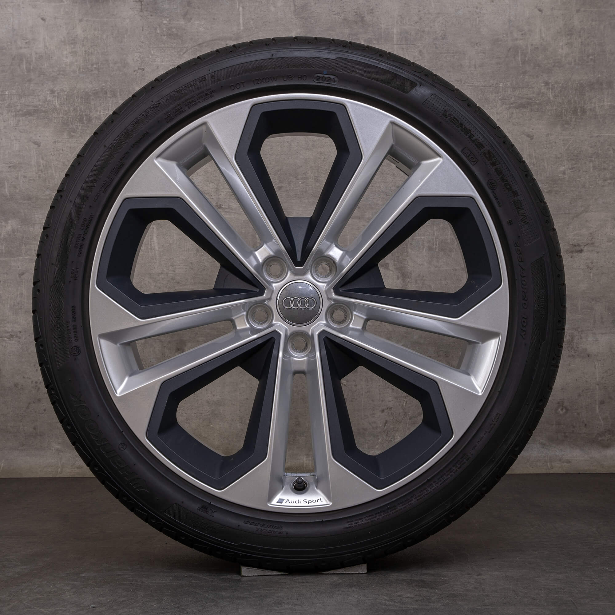 Oryginał Audi Q3 RS & Sportback felgi 20 cali F3 koła letnie 83A601025E srebrny połysk tytan mat