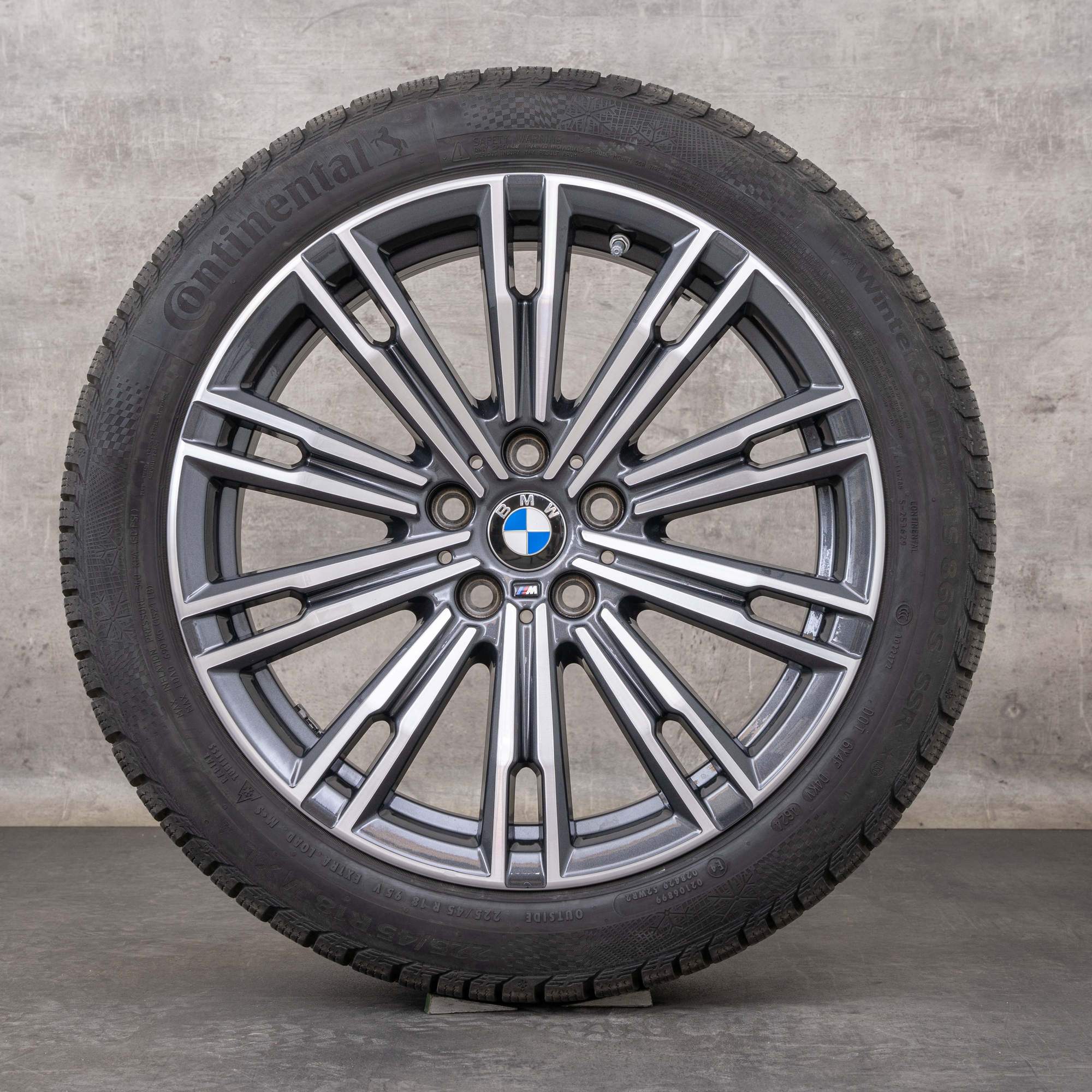 Oryginalał BMW seria 2 3 4 koła zimowe 18 cali G42 G20 G21 G22 G23 felgi stylizacja 790 M 8089890 orbit szary Polerowane