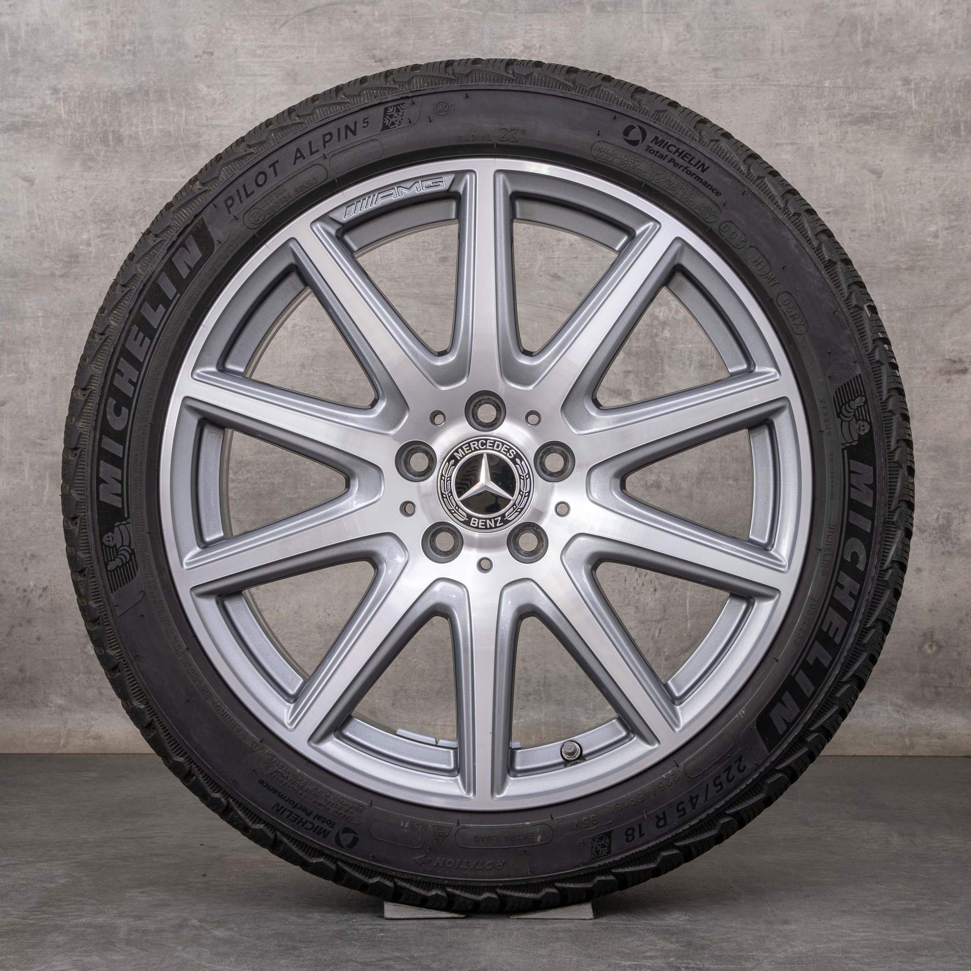 Original Mercedes Benz A-Klasse AMG A45 & S CLA 35 45 Winterräder 18 Zoll W177 C118 Felgen A1774013900 himalaya grey glanzgedreht